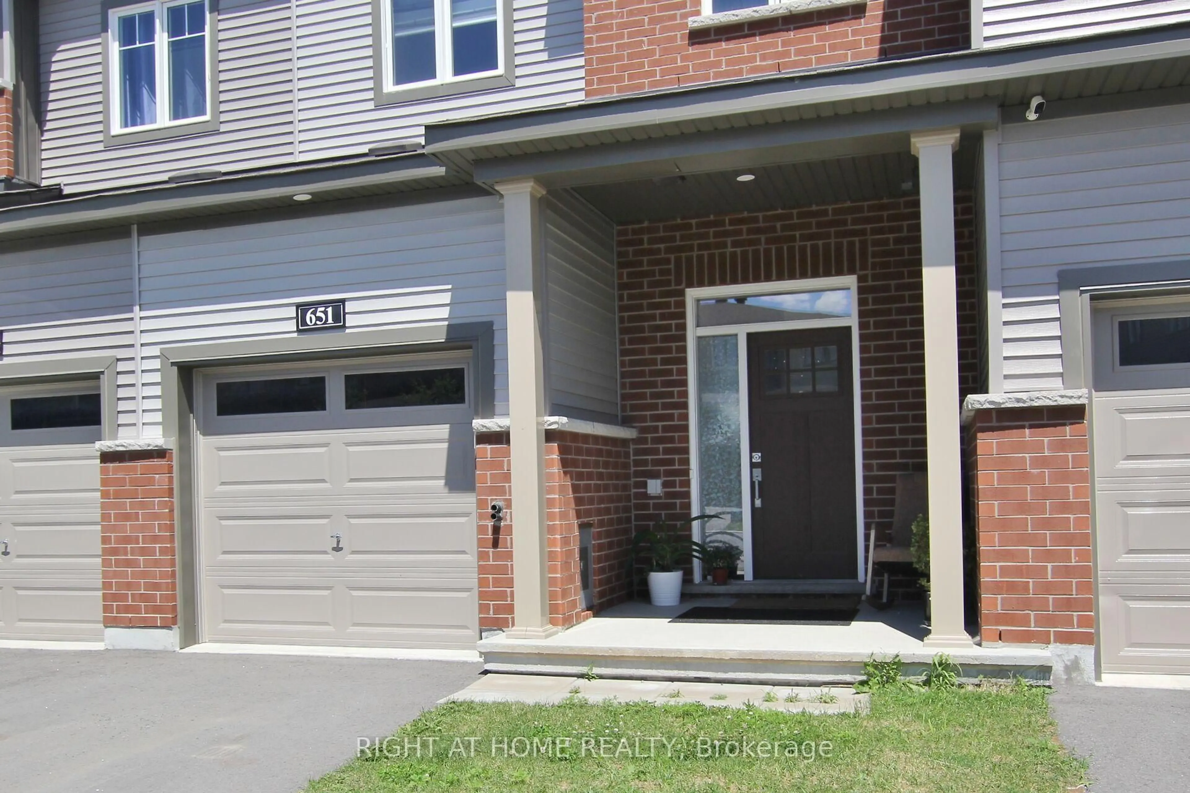 Home with brick exterior material, street for 651 HAMSA St, Ottawa Ontario K2J 0K6
