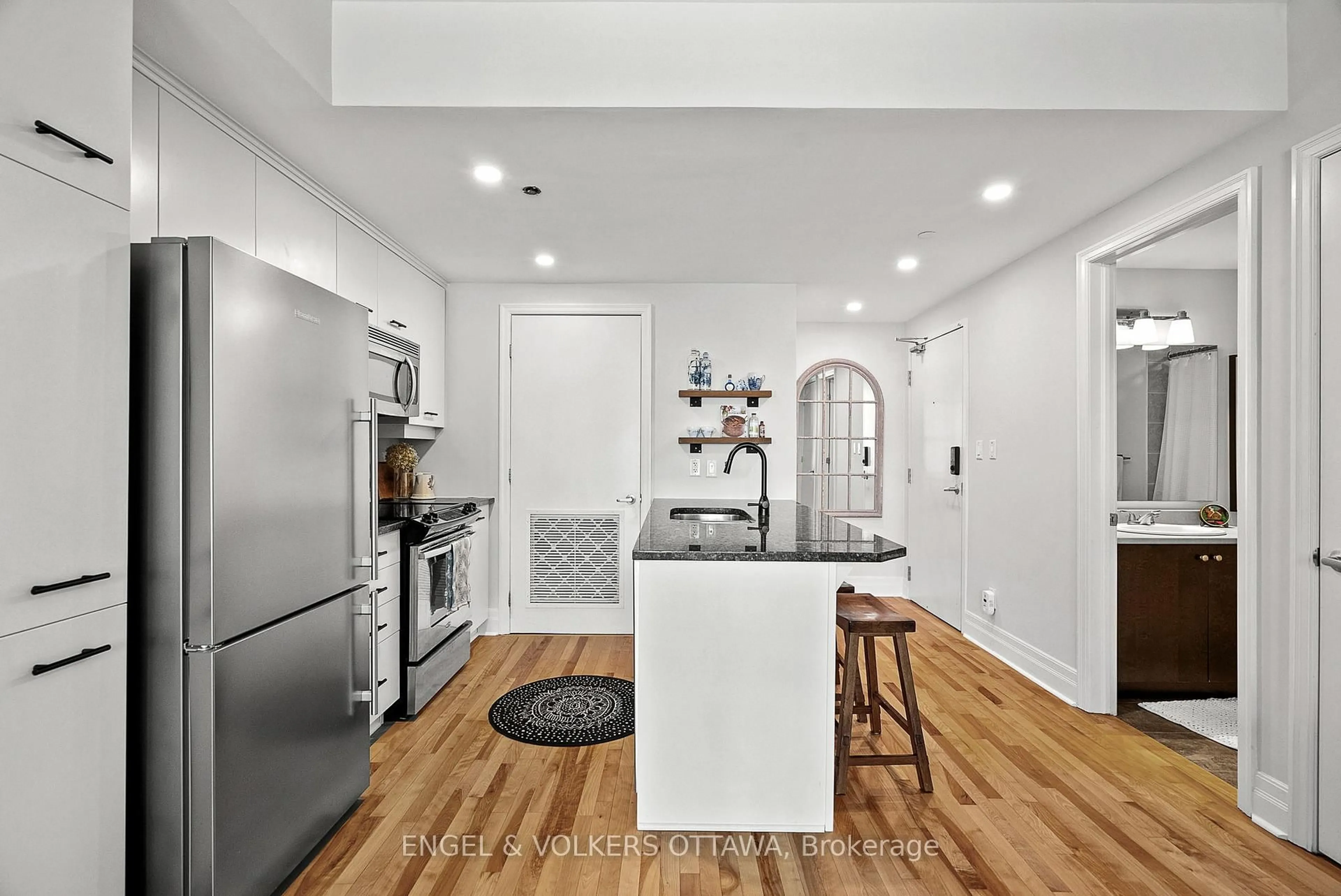 Open concept kitchen, unknown for 950 Marguerite Ave #107, Ottawa Ontario K1K 3T8