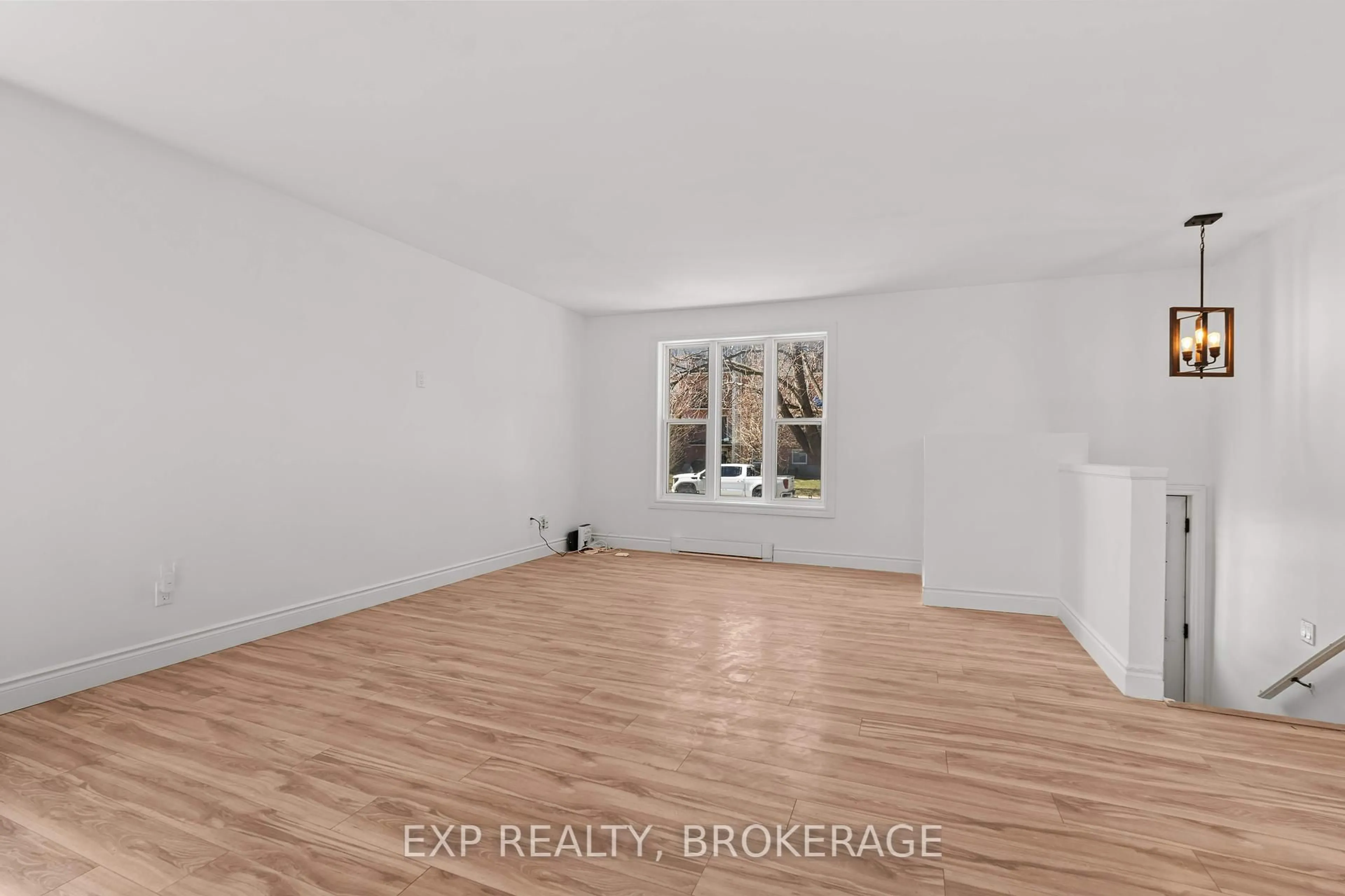 A pic of a room for 223 GUTHRIE Dr, Kingston Ontario K7K 6V6