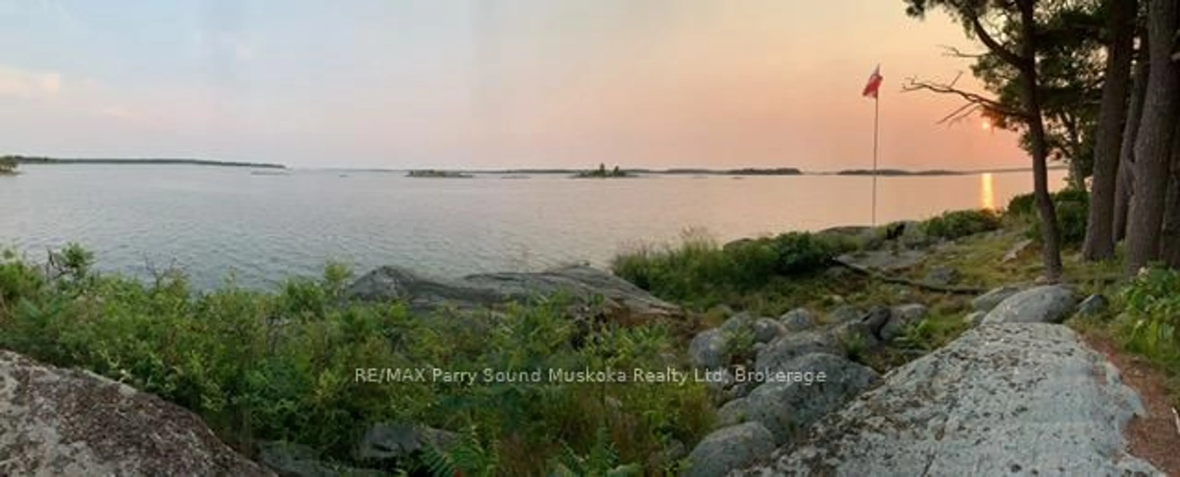 Blurry image for 1 A71 EYEWAHAY N/A, The Archipelago Ontario P0G 1K0