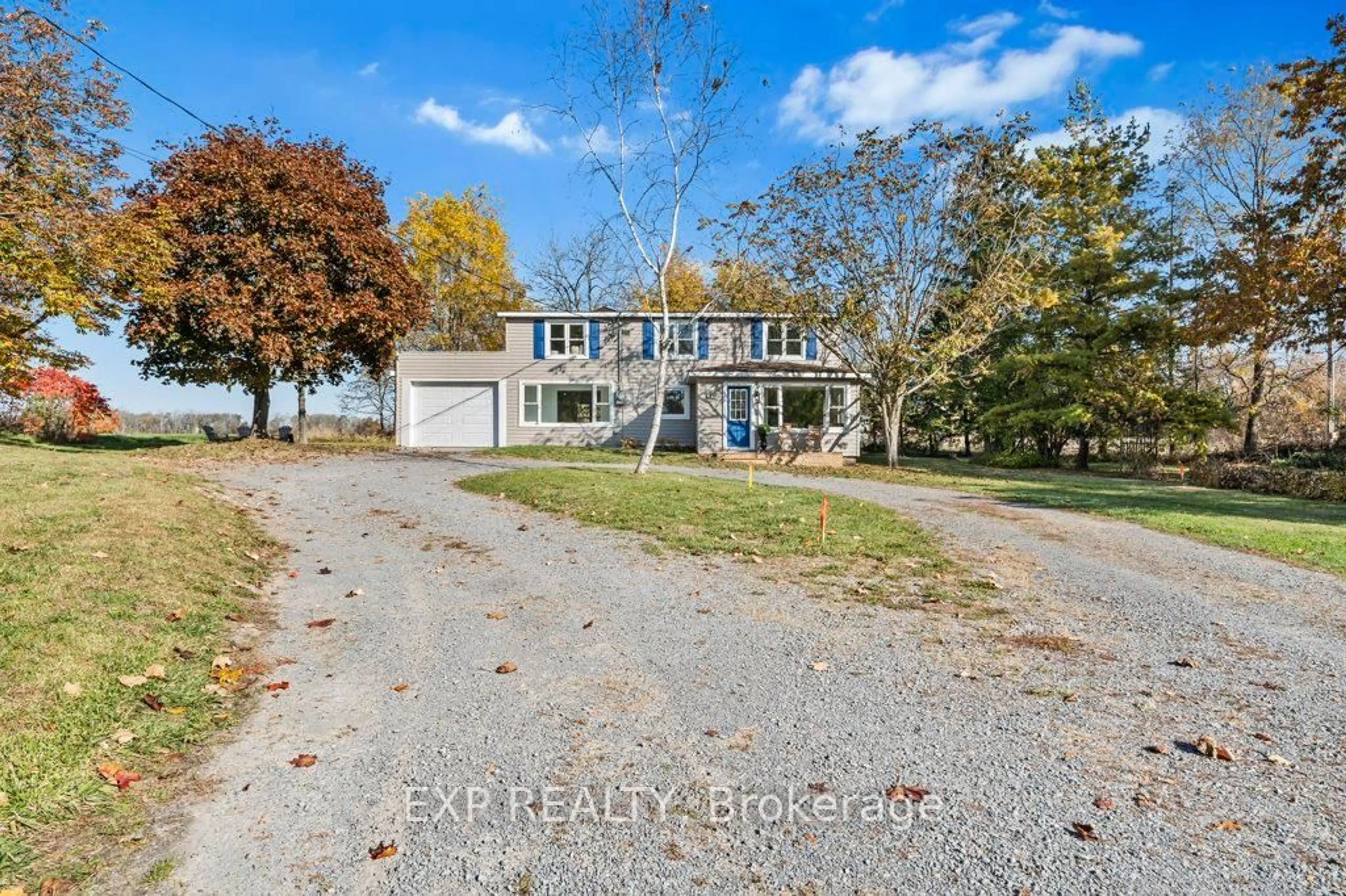 A pic from outside/outdoor area/front of a property/back of a property/a pic from drone, street for 412 BLOOMFIELD MAIN St, Prince Edward County Ontario K0K 1G0