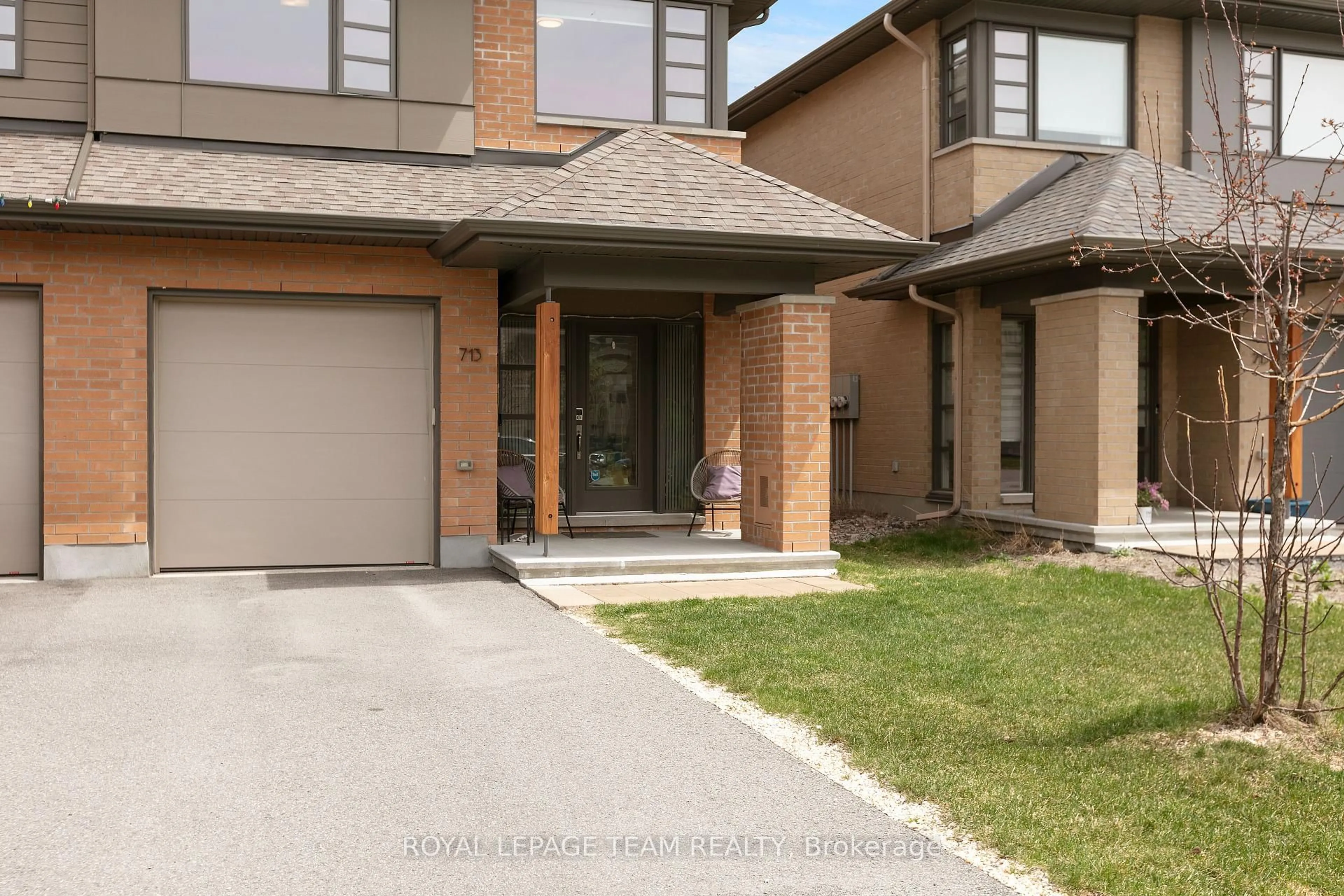 Home with brick exterior material, street for 713 Guardian Grve, Ottawa Ontario K4M 0E2