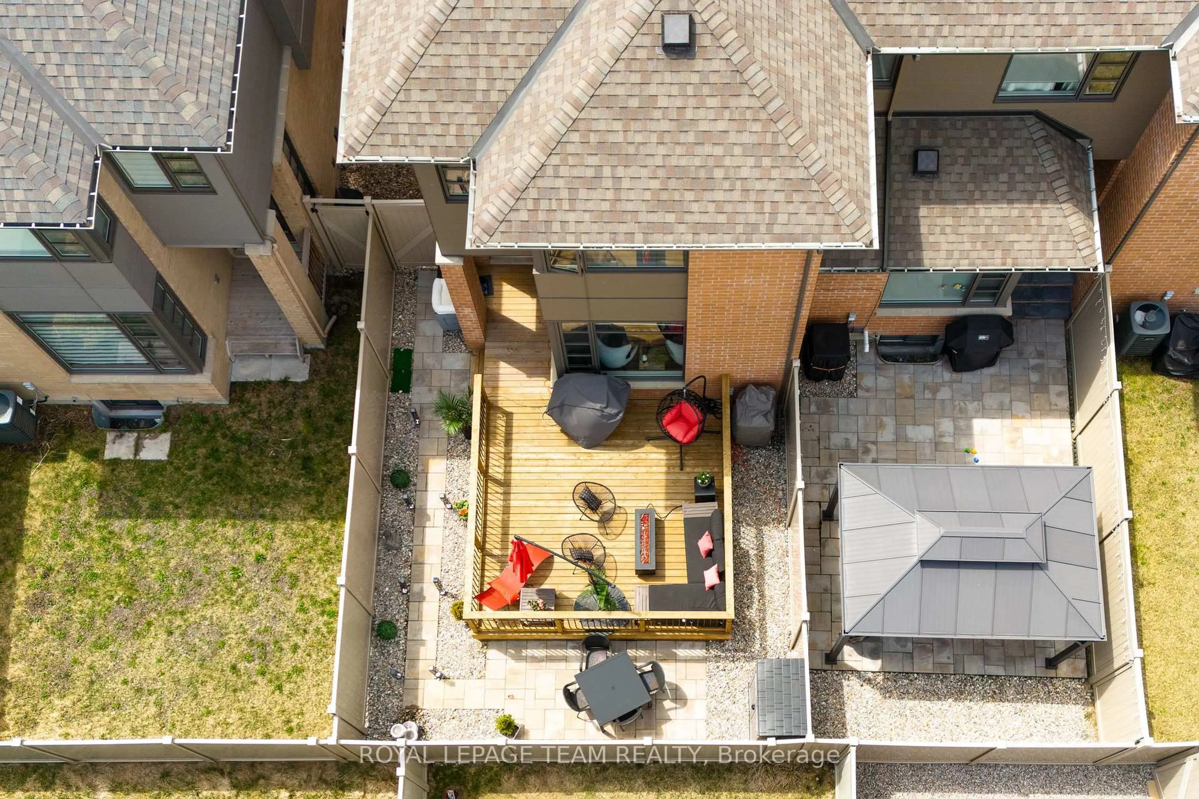 A pic from outside/outdoor area/front of a property/back of a property/a pic from drone, unknown for 713 Guardian Grve, Ottawa Ontario K4M 0E2