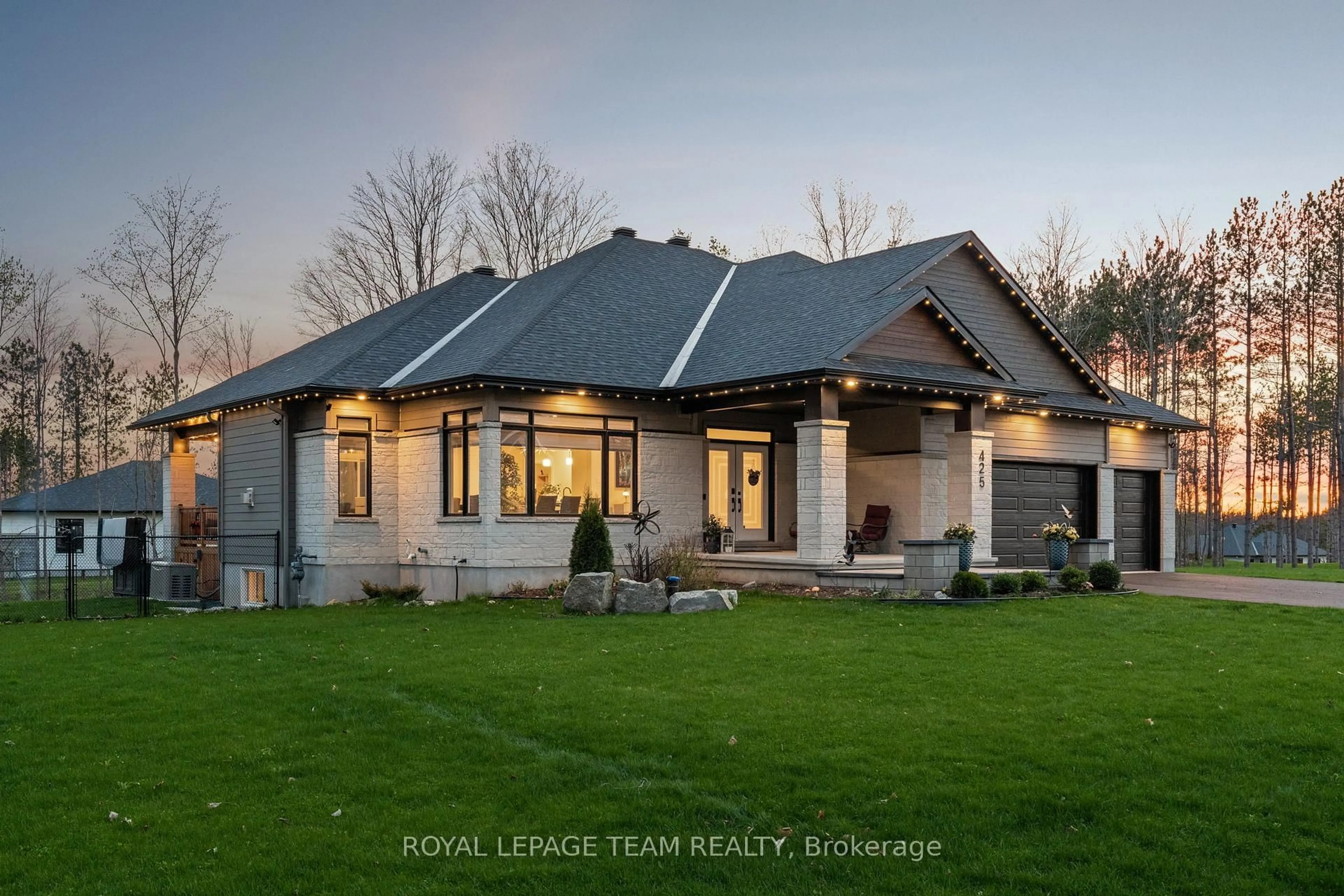 Home with brick exterior material, unknown for 425 BUTLER FARM Rd, North Grenville Ontario K0G 1J0
