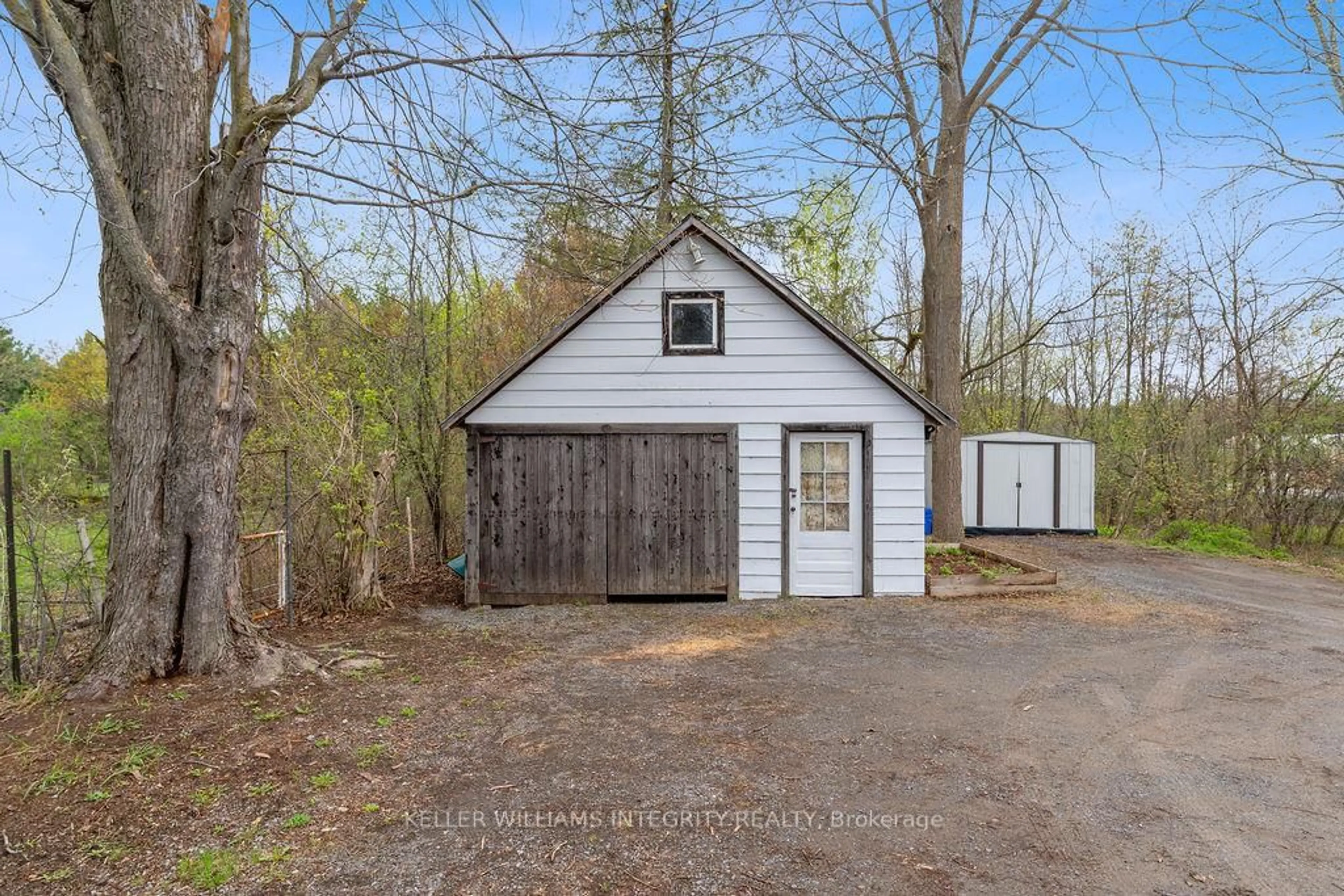 Shed for 2875 Donnelly Dr, Kemptville Ontario K0G 1J0