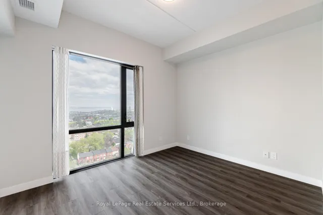 Additional property image - 15 Queen St Unit 1409
