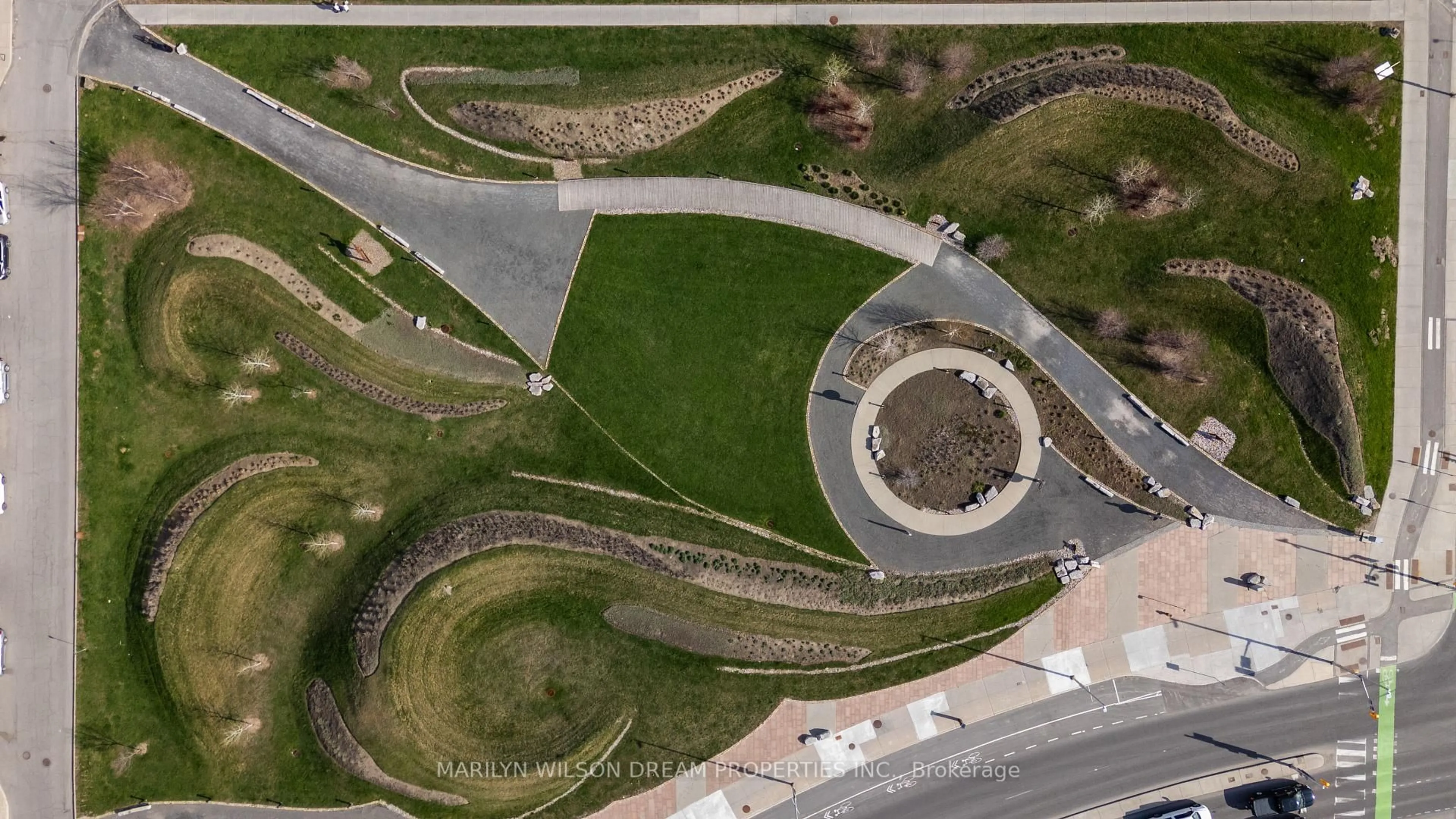 A pic from outside/outdoor area/front of a property/back of a property/a pic from drone, street for 250 Lett St #613, Ottawa Ontario K1R 0A8