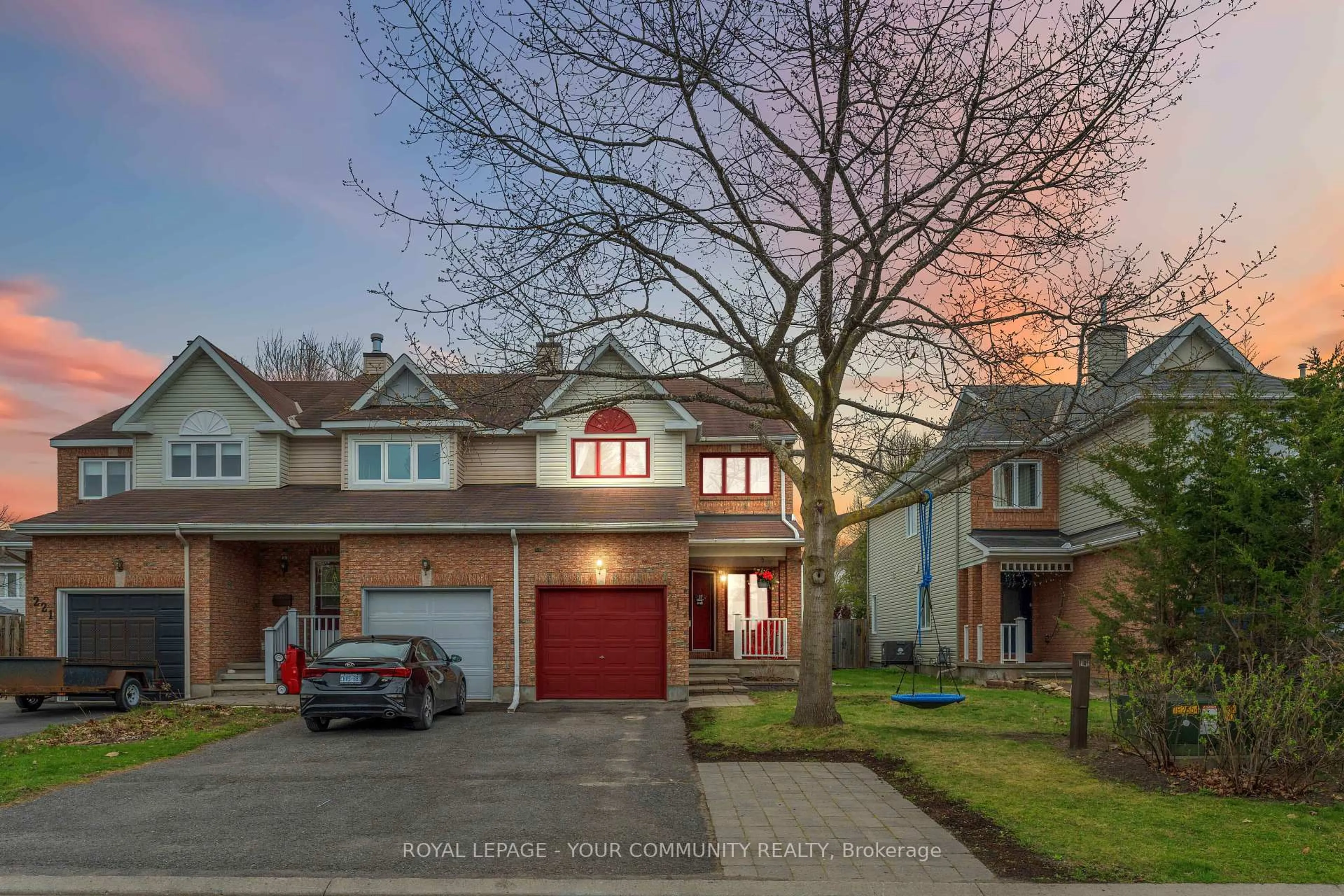 Unknown for 217 Markland Cres, Ottawa Ontario K2G 5Z9
