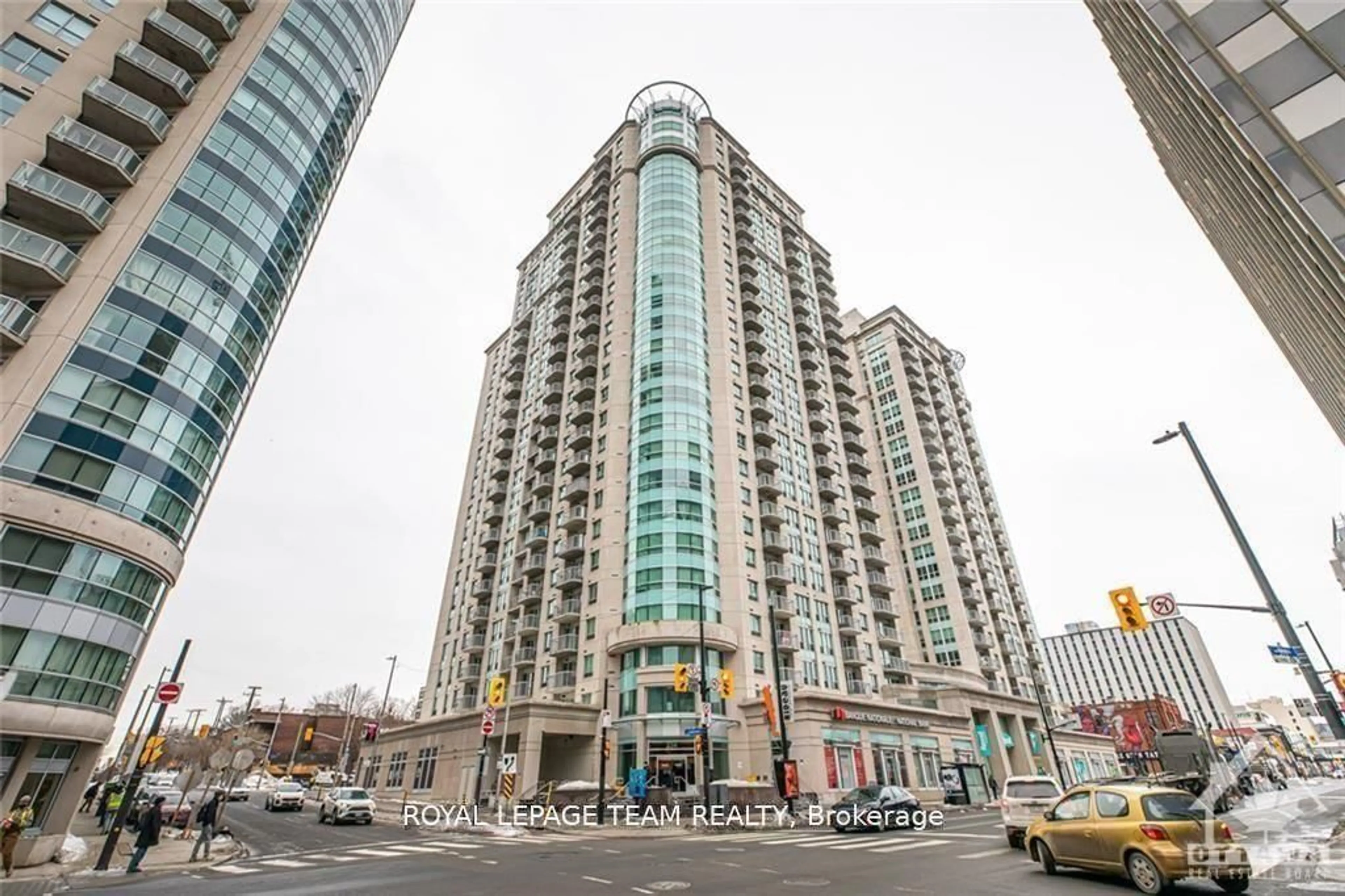 Unknown for 234 Rideau St #205, Ottawa Ontario K1N 0A9