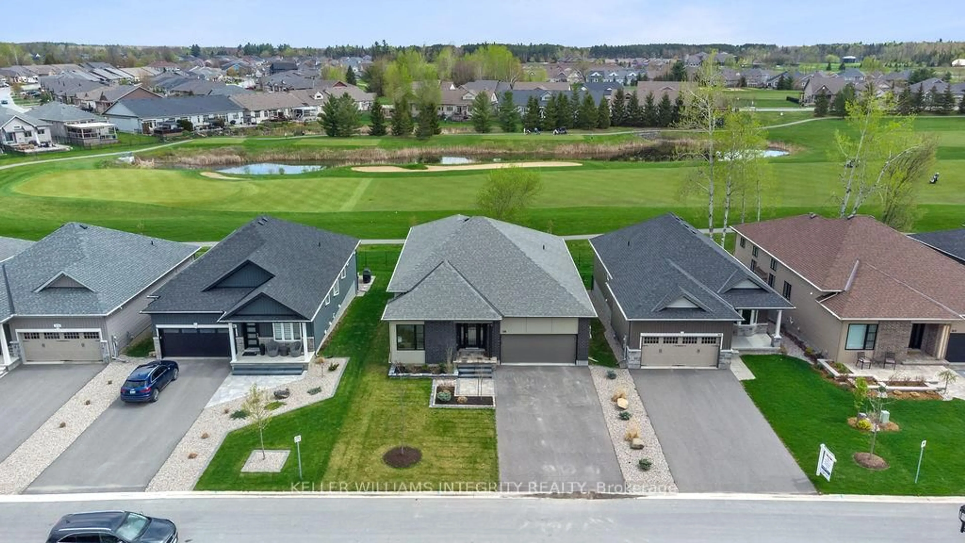 A pic from outside/outdoor area/front of a property/back of a property/a pic from drone, unknown for 158 Blackhorse Dr, North Grenville Ontario K0G 1J0