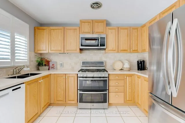 Additional property image - 137 Claudette Gate