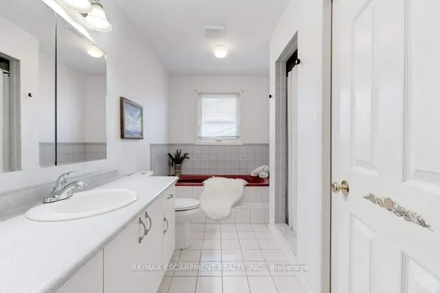 Additional property image - 137 Claudette Gate