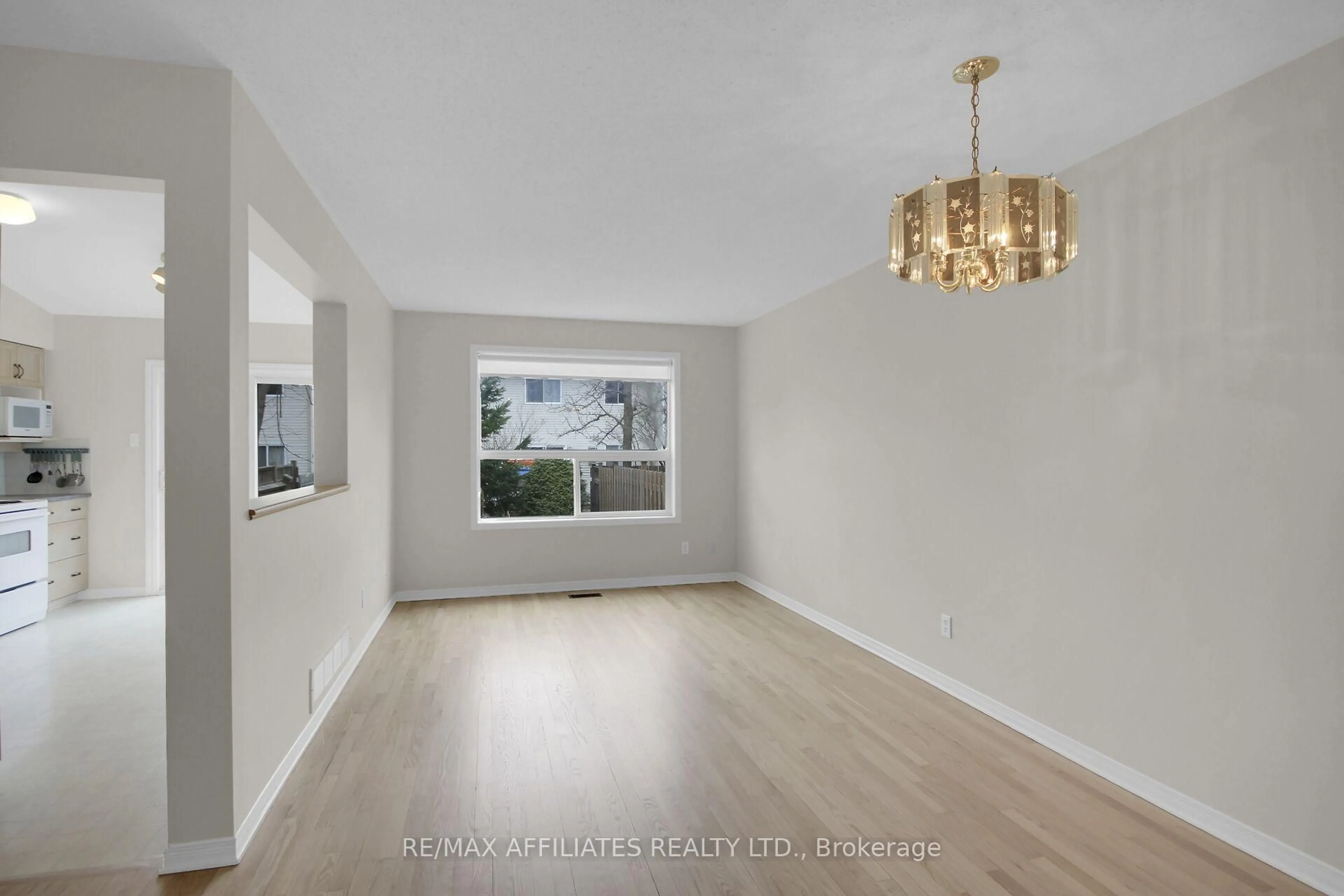 A pic of a room for 94 Whalings Circ, Stittsville Ontario K2S 1S4