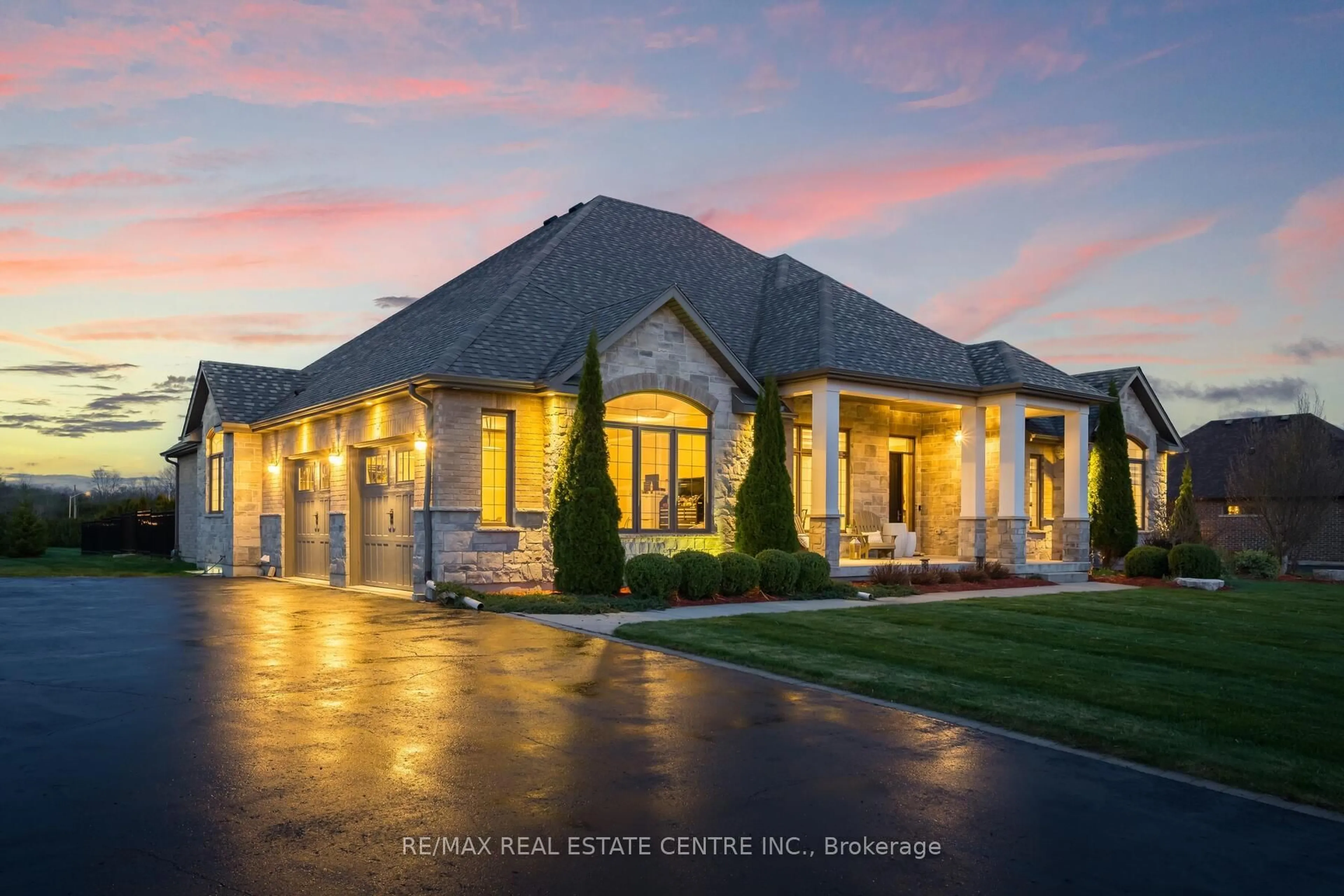 Home with brick exterior material, unknown for 109 Crewson Crt, Guelph/Eramosa Ontario N0B 2K0