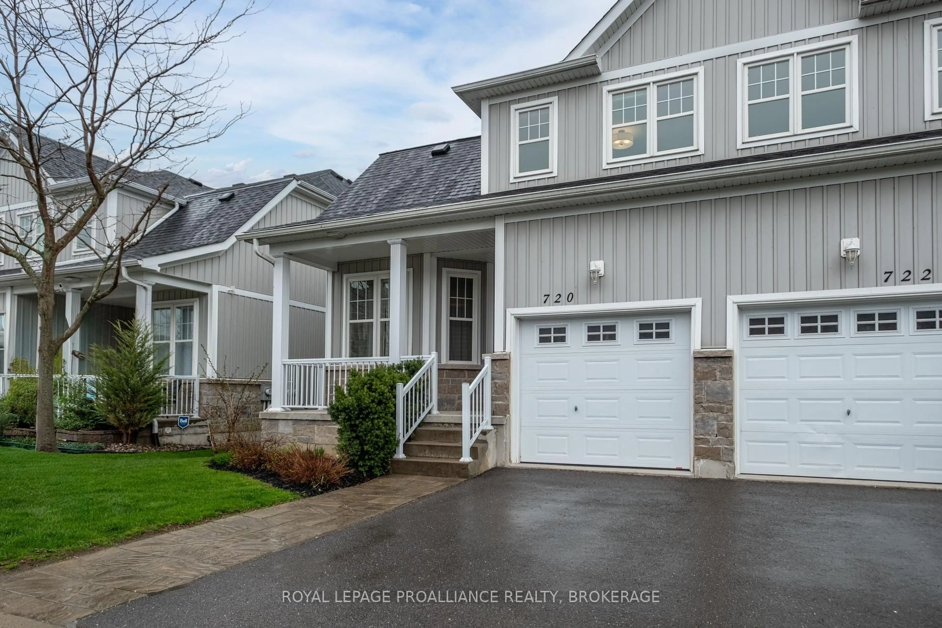 Home with vinyl exterior material, street for 720 Newmarket Lane, Kingston Ontario K7K 0C8