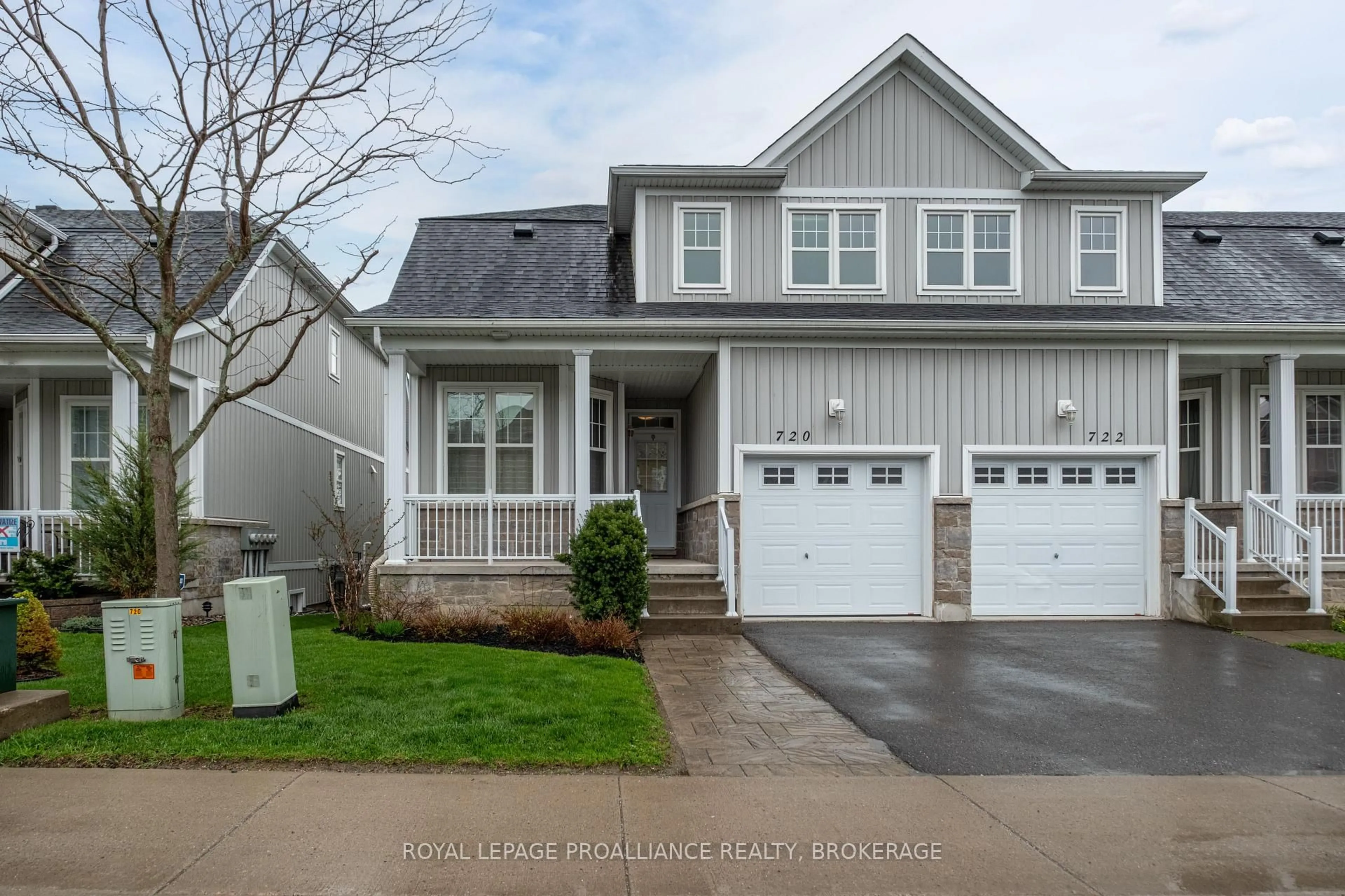 Home with vinyl exterior material, street for 720 Newmarket Lane, Kingston Ontario K7K 0C8