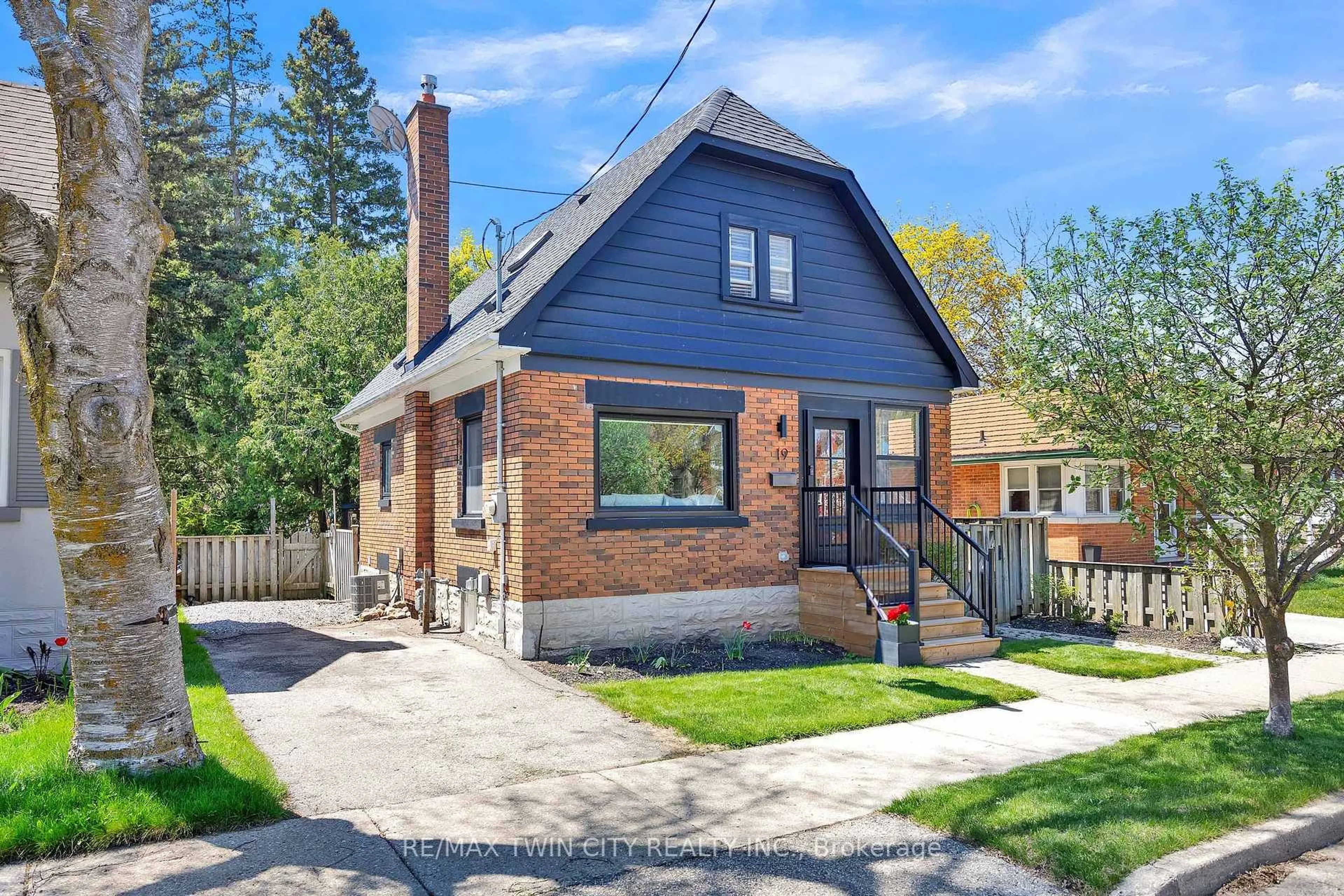 Home with brick exterior material, street for 19 DUNBAR Rd, Waterloo Ontario N2L 2C8
