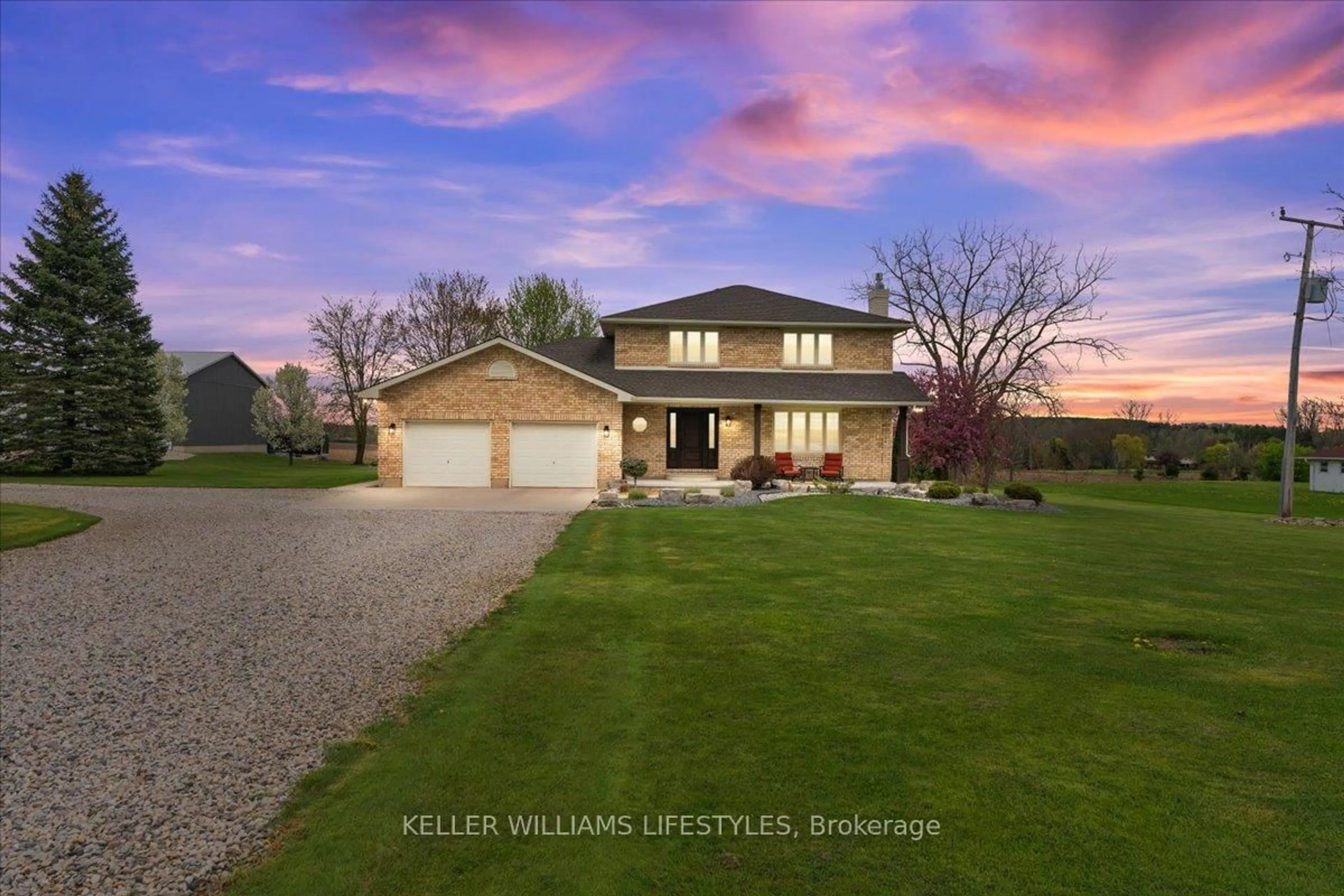 A pic from outside/outdoor area/front of a property/back of a property/a pic from drone, water/lake/river/ocean view for 7512 Arkona Rd, Lambton Shores Ontario N0M 1B0