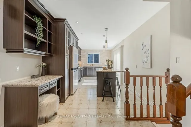 Additional property image - 36 Skylark Dr