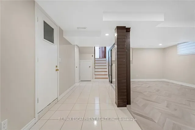 Additional property image - 36 Skylark Dr