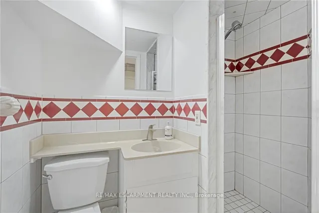 Additional property image - 36 Skylark Dr