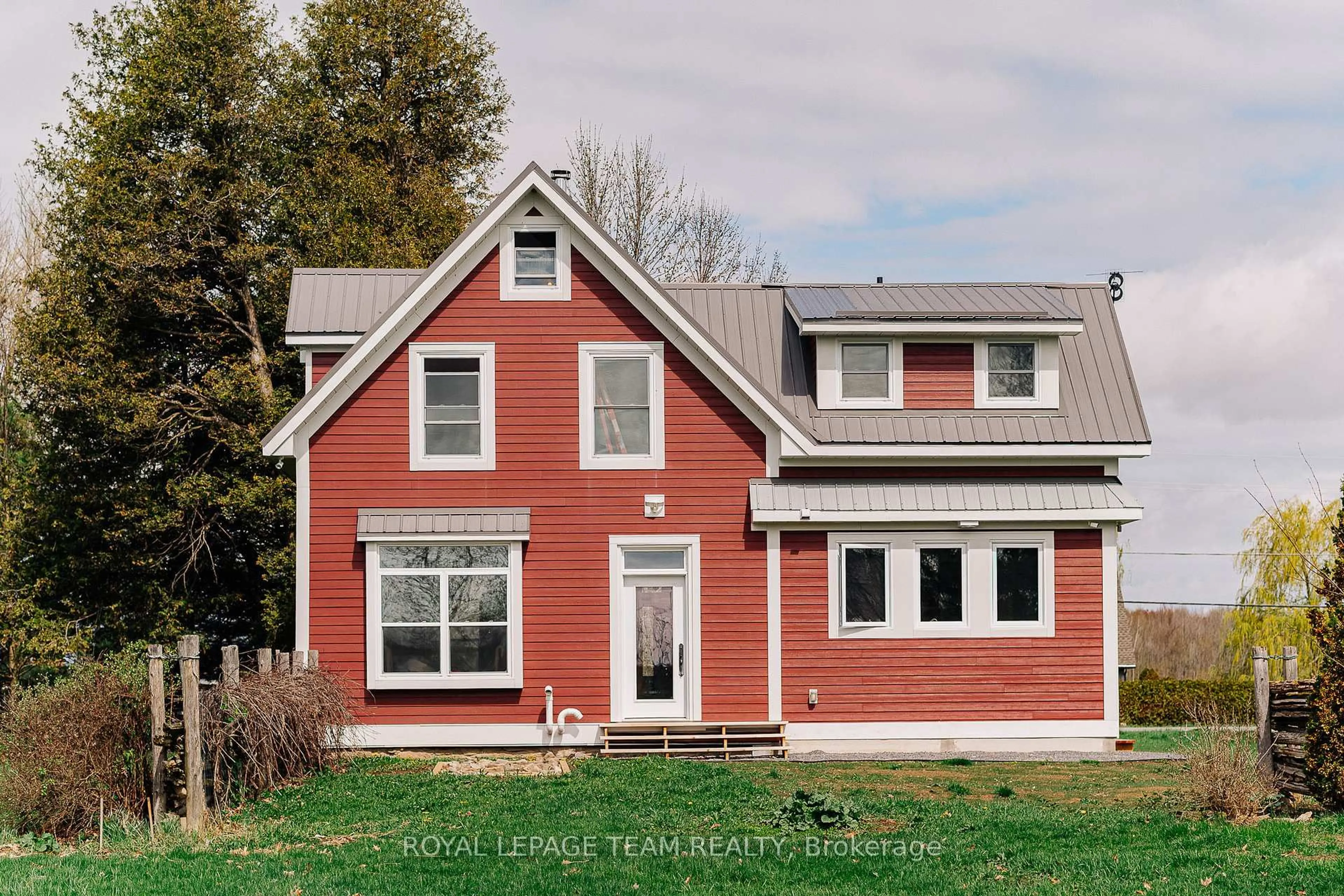Home with brick exterior material, street for 2170 River Rd, North Grenville Ontario K0G 1J0