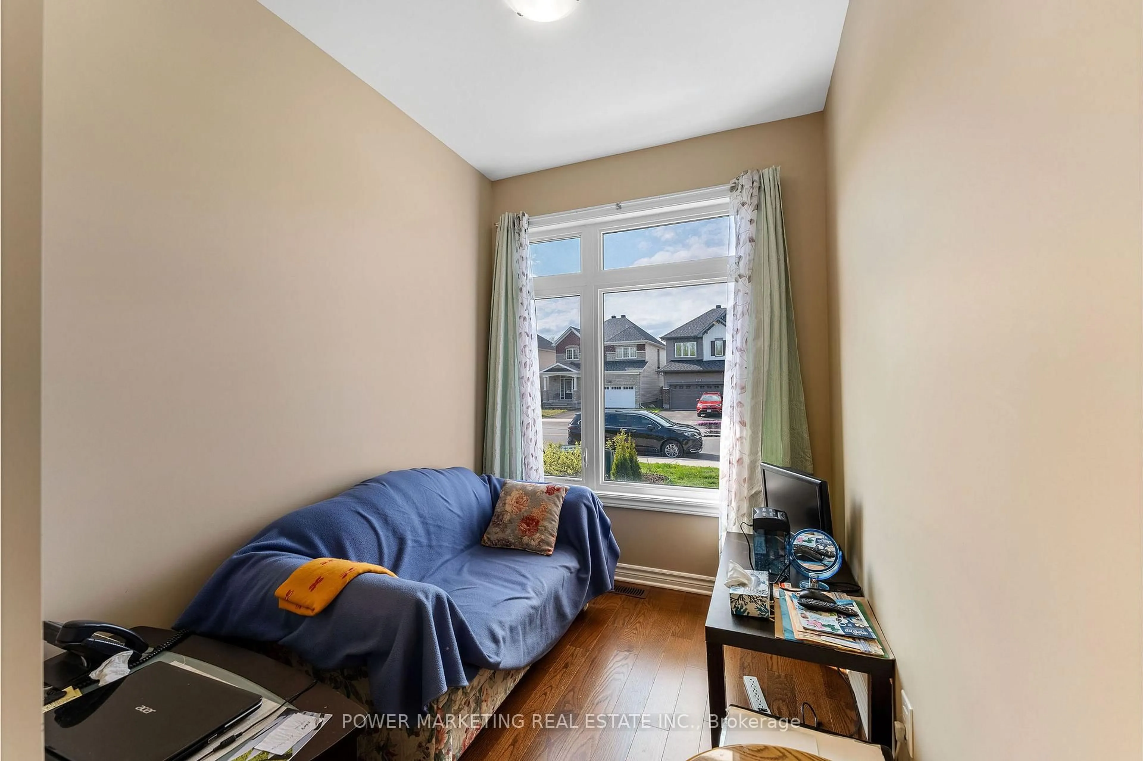 A pic of a room for 6356 RENAUD Rd, Ottawa Ontario K1W 0R9