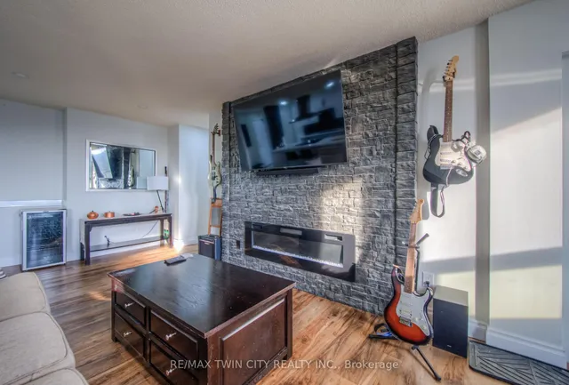 Additional property image - 185 Kehl St Unit 410