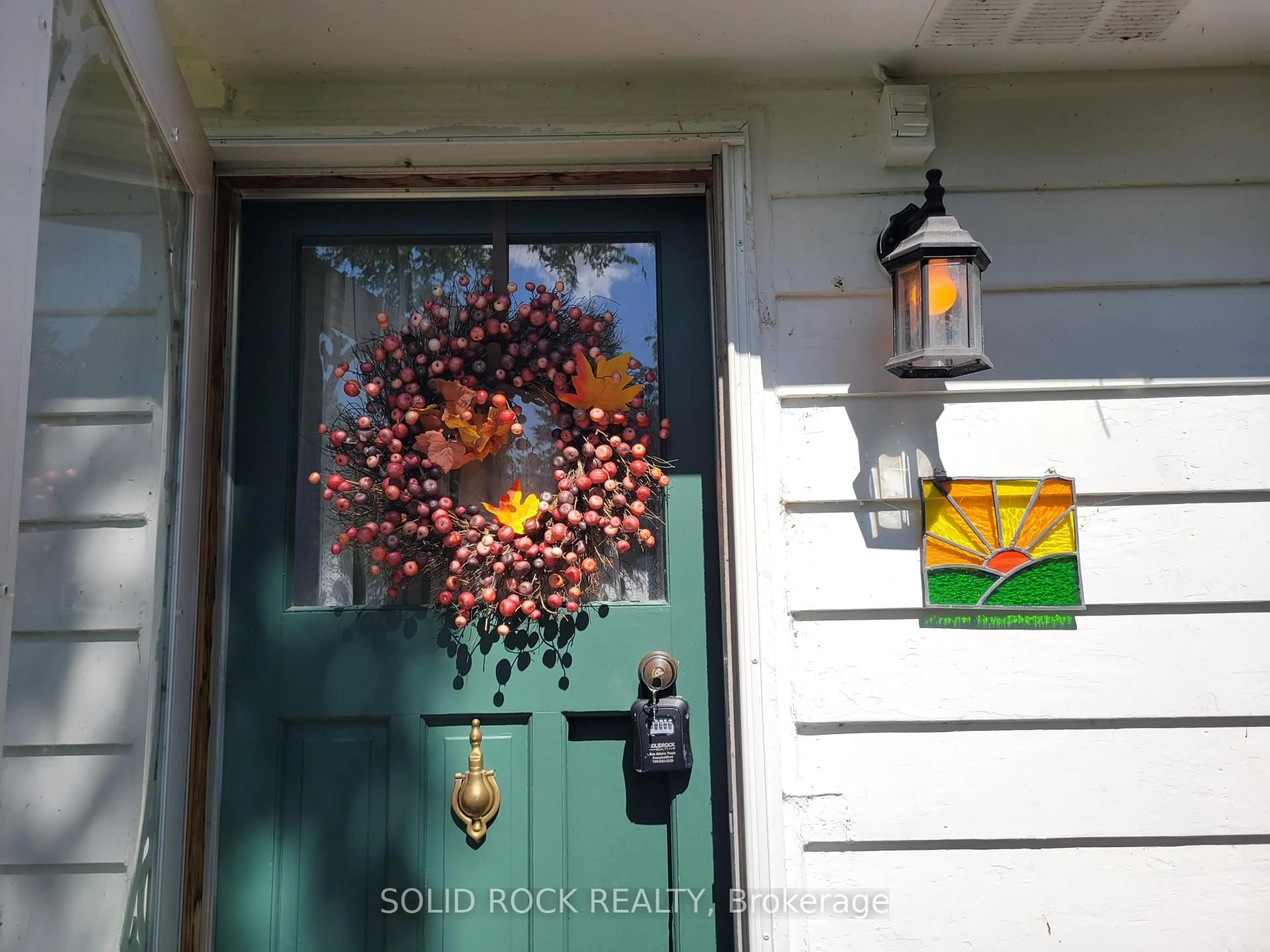 Indoor entryway for 50 Canal Rd, Trent Hills Ontario K0L 1L0