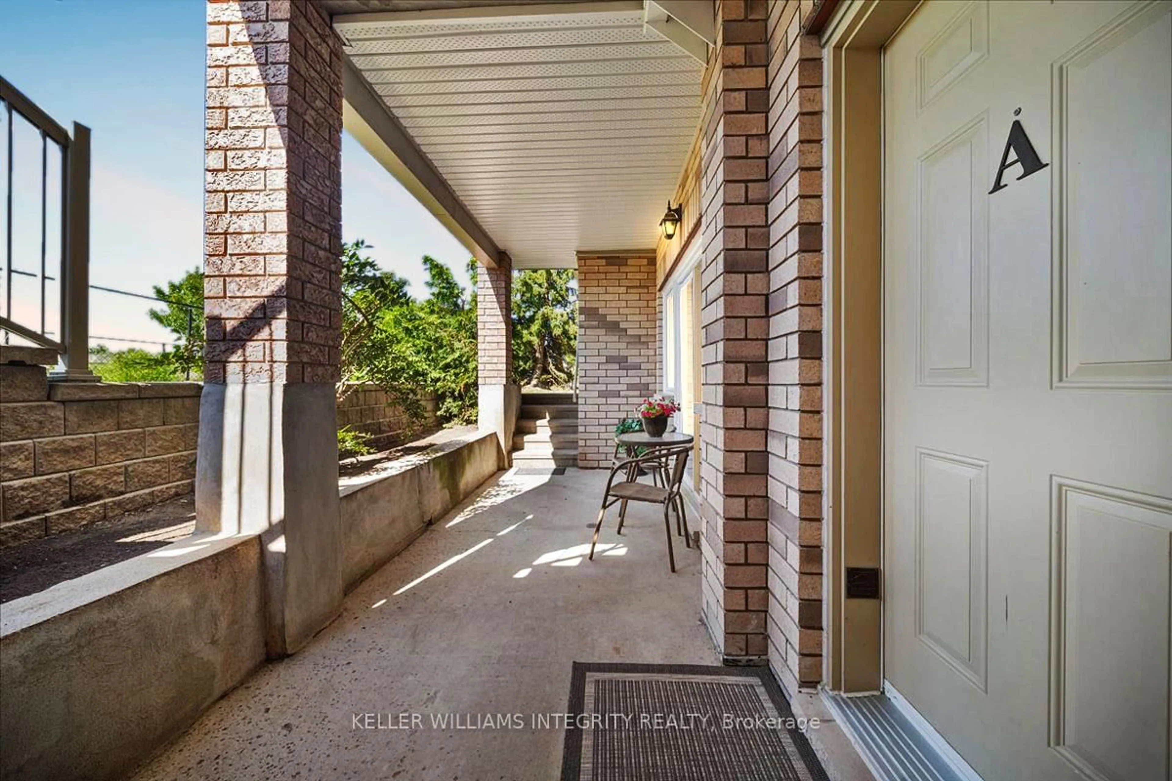 Patio, street for 1105 Stittsville Main St #A, Ottawa Ontario K2S 0C6