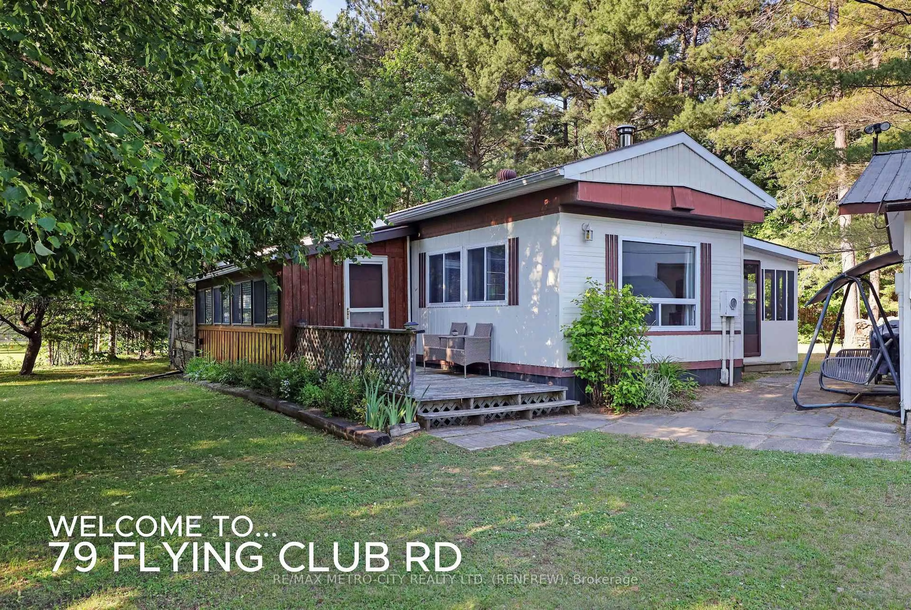 A pic from outside/outdoor area/front of a property/back of a property/a pic from drone, street for 79 FLYING CLUB Rd, Griffith Ontario K0J 2R0