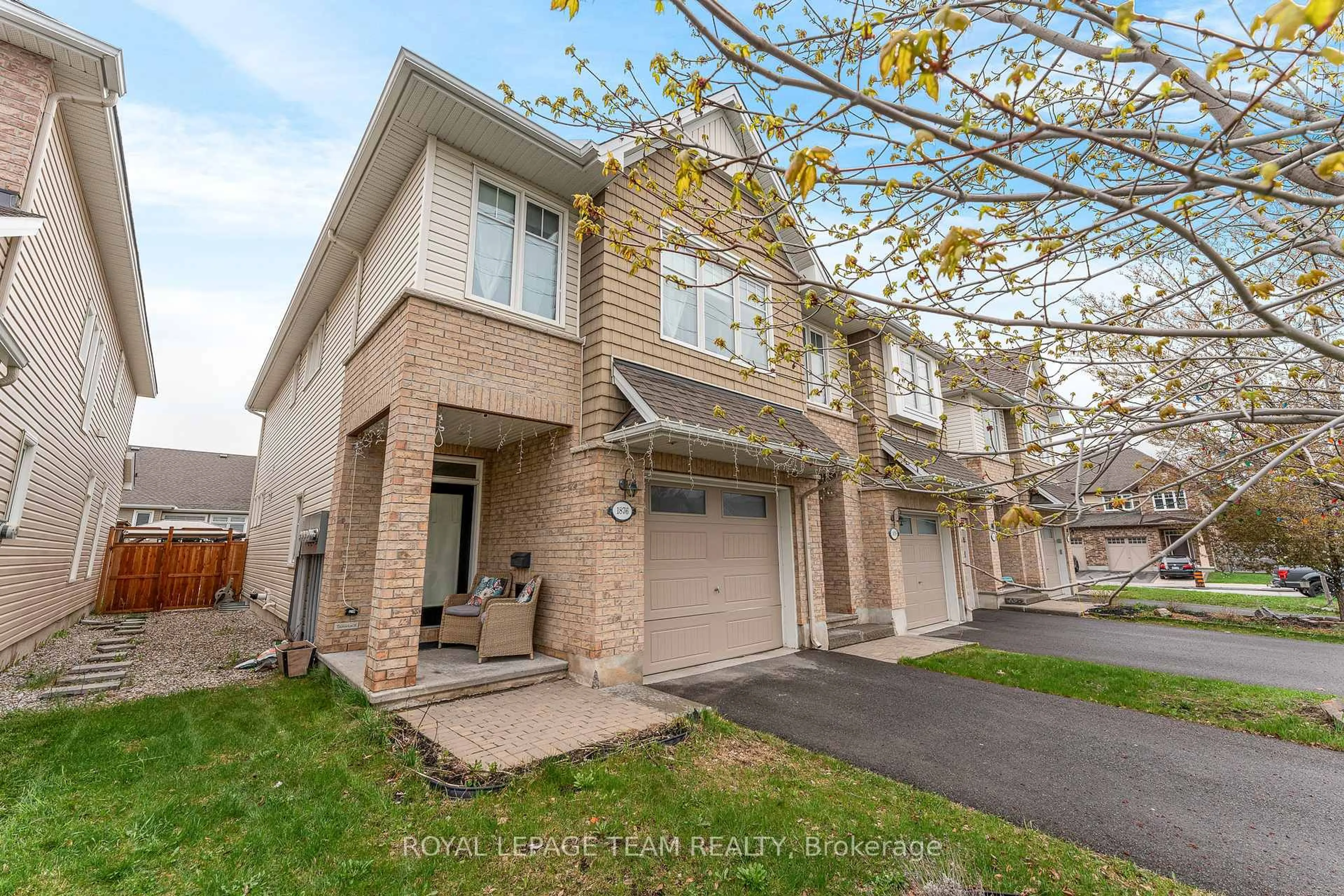 A pic from outside/outdoor area/front of a property/back of a property/a pic from drone, street for 1876 Maple Grove Rd, Ottawa Ontario K2S 0W4