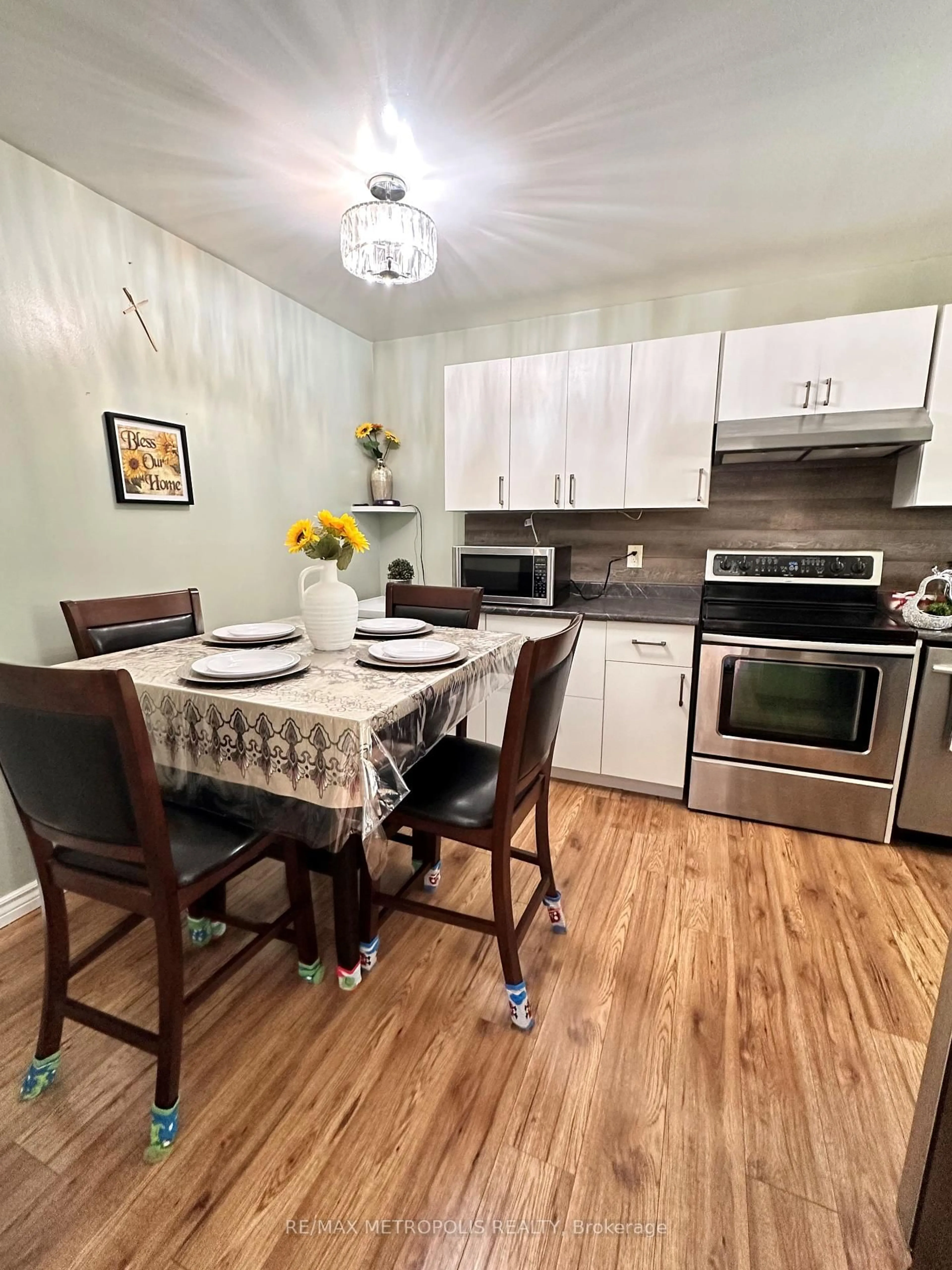 Unknown for 2994 Meadowbrook Lane #2, Windsor Ontario N8T 3G8