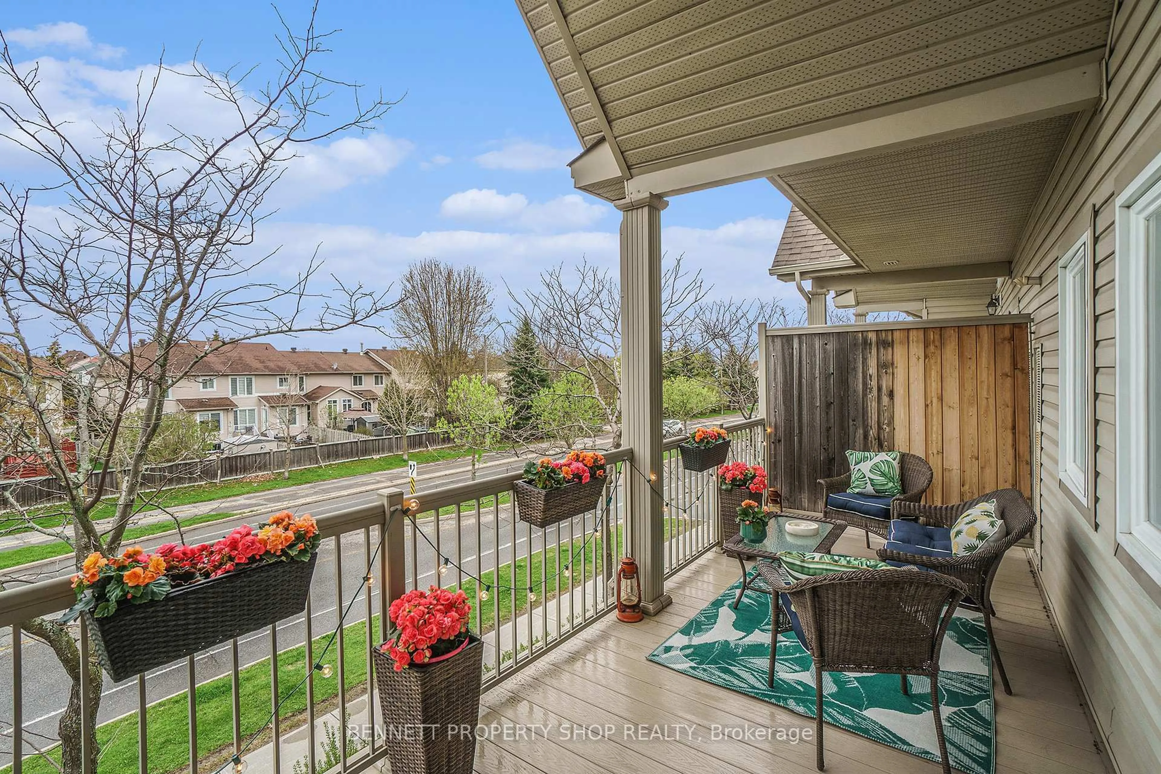 Patio, unknown for 99 Crestway Dr Dr #F, Ottawa Ontario K2G 7C6