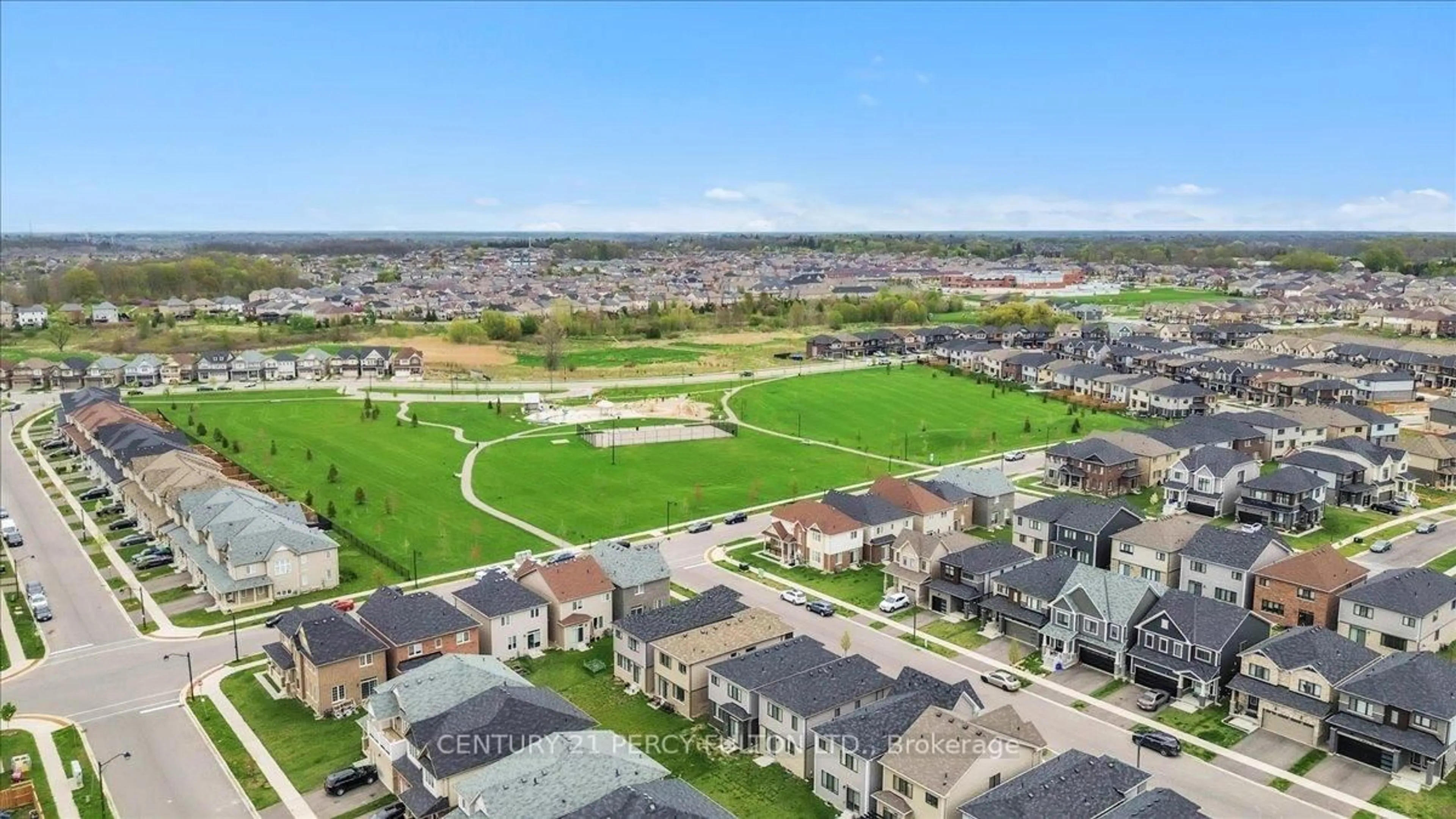 A pic from outside/outdoor area/front of a property/back of a property/a pic from drone, unknown for 78 Cooke Ave, Brantford Ontario N3T 0S1
