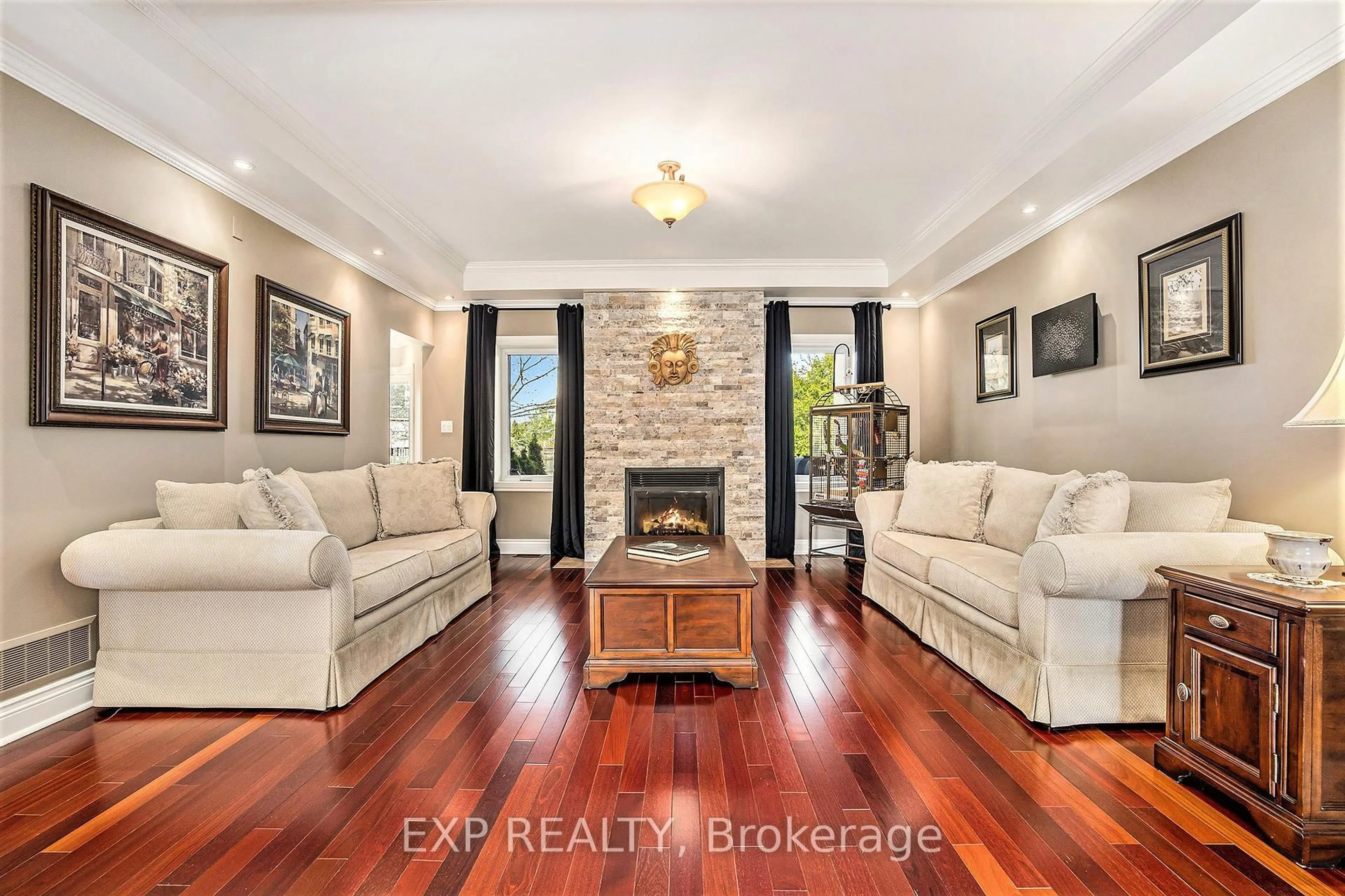 Living room with furniture, ceramic/tile floor for 76 Brightside Ave, Ottawa Ontario K2S 1K2
