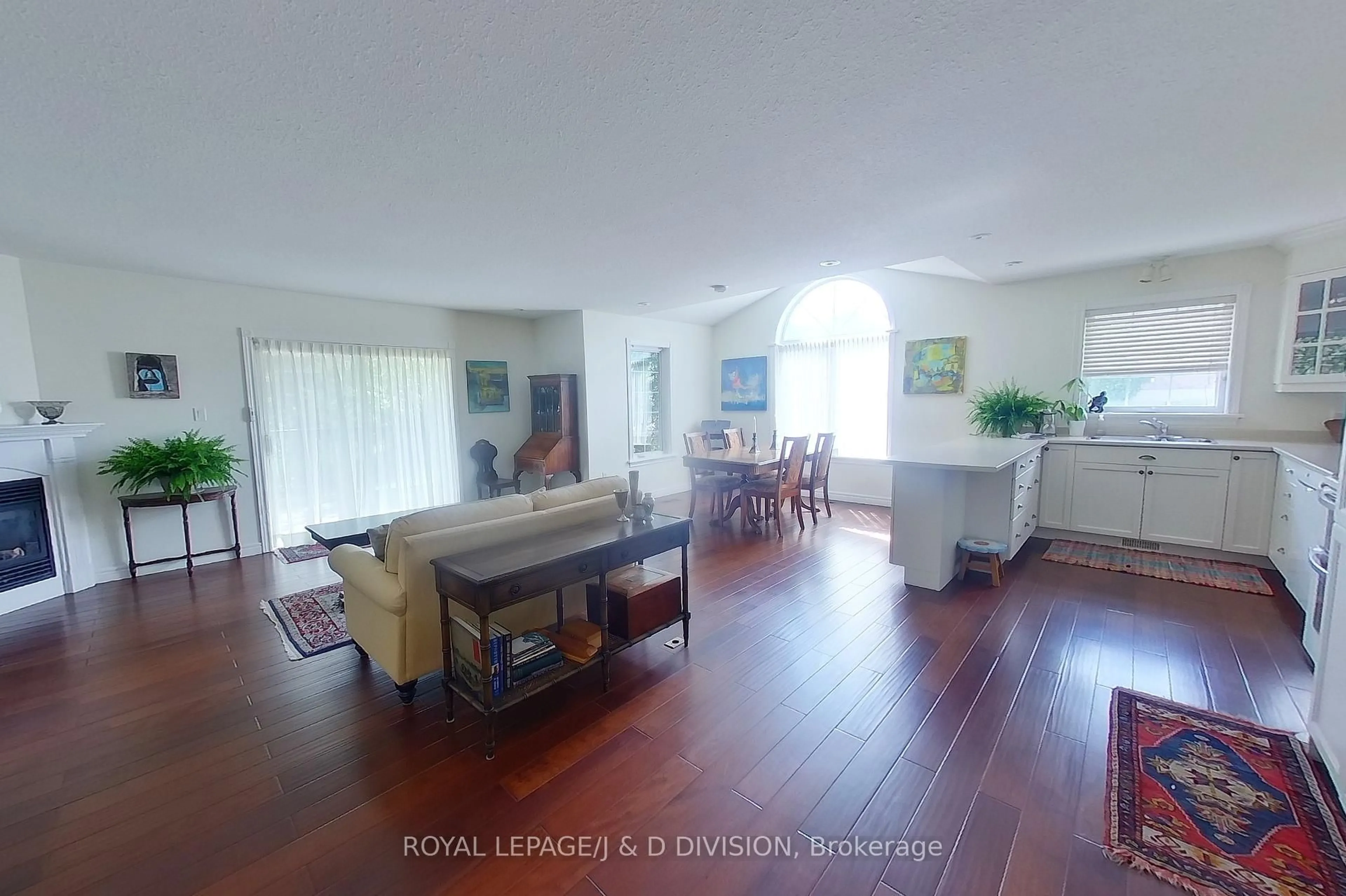 A pic of a room for 1742 Ravenwood Dr #310, Peterborough West Ontario K9K 2R5