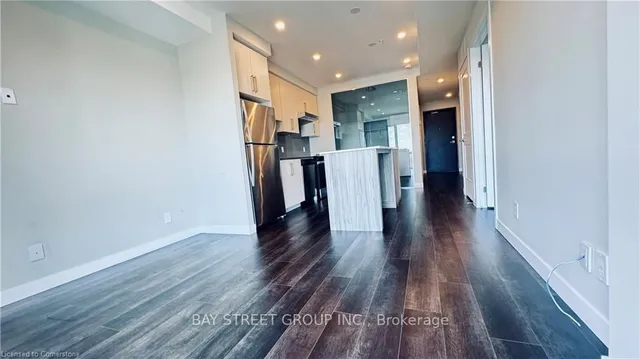 Additional property image - 15 Queen St Unit 1909