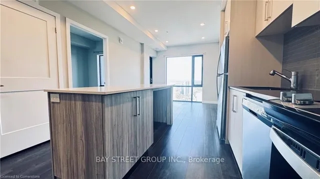 Additional property image - 15 Queen St Unit 1909