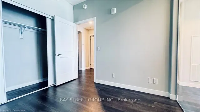 Additional property image - 15 Queen St Unit 1909