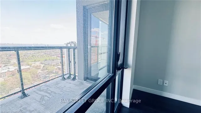 Additional property image - 15 Queen St Unit 1909