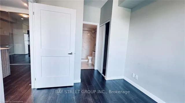 Additional property image - 15 Queen St Unit 1909