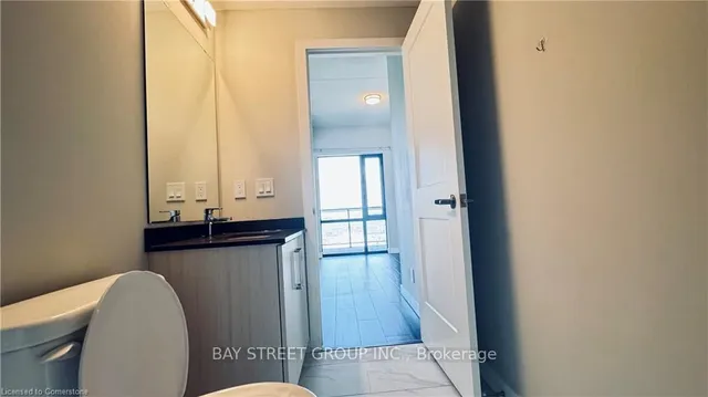 Additional property image - 15 Queen St Unit 1909