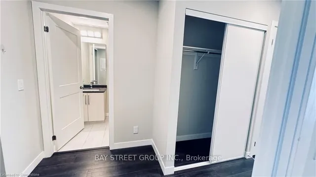 Additional property image - 15 Queen St Unit 1909
