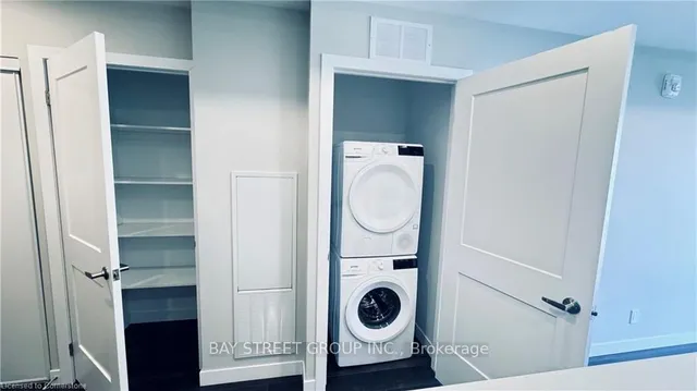 Additional property image - 15 Queen St Unit 1909