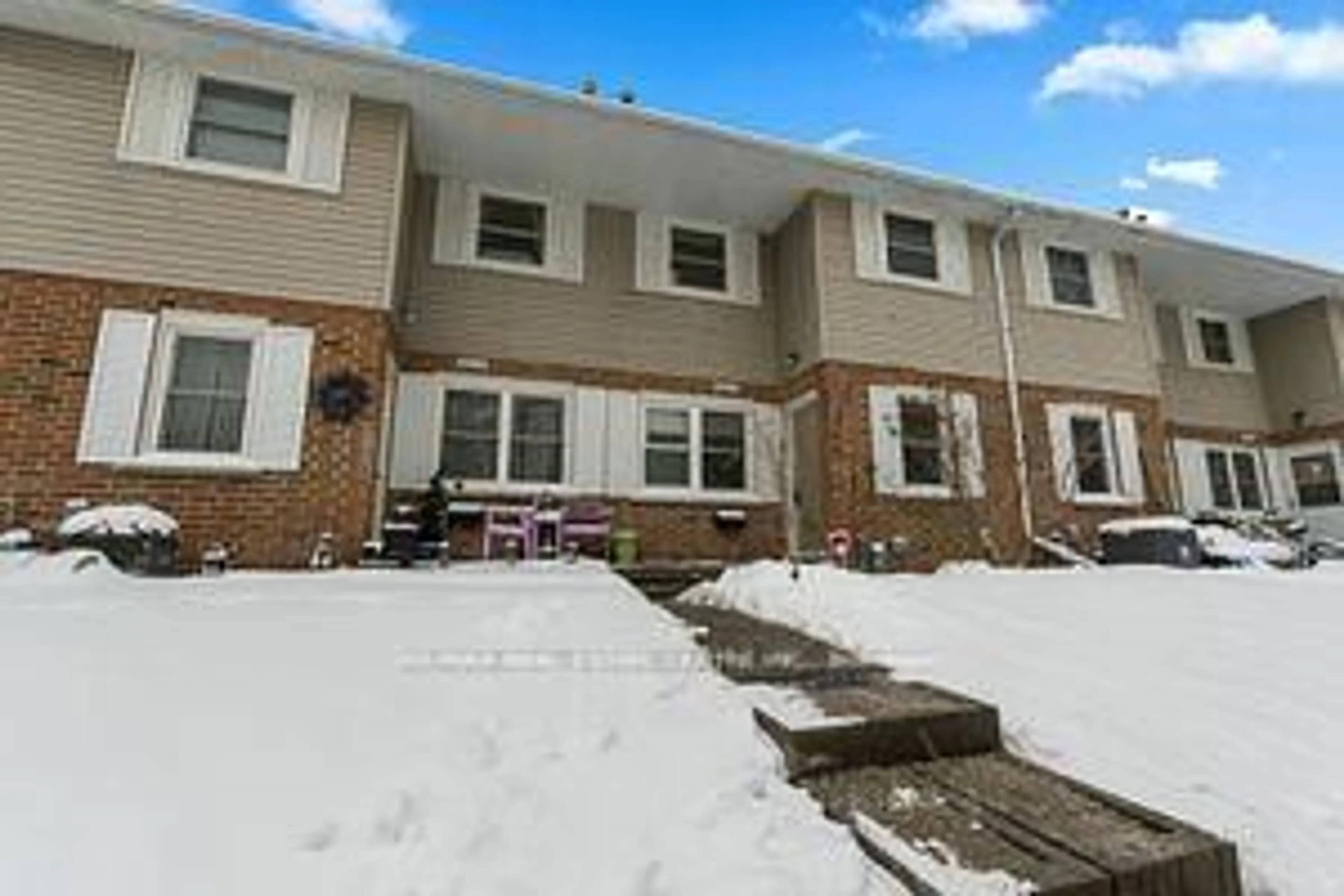 Unknown for 420 Pioneer Dr #3, Kitchener Ontario N2P 1H6