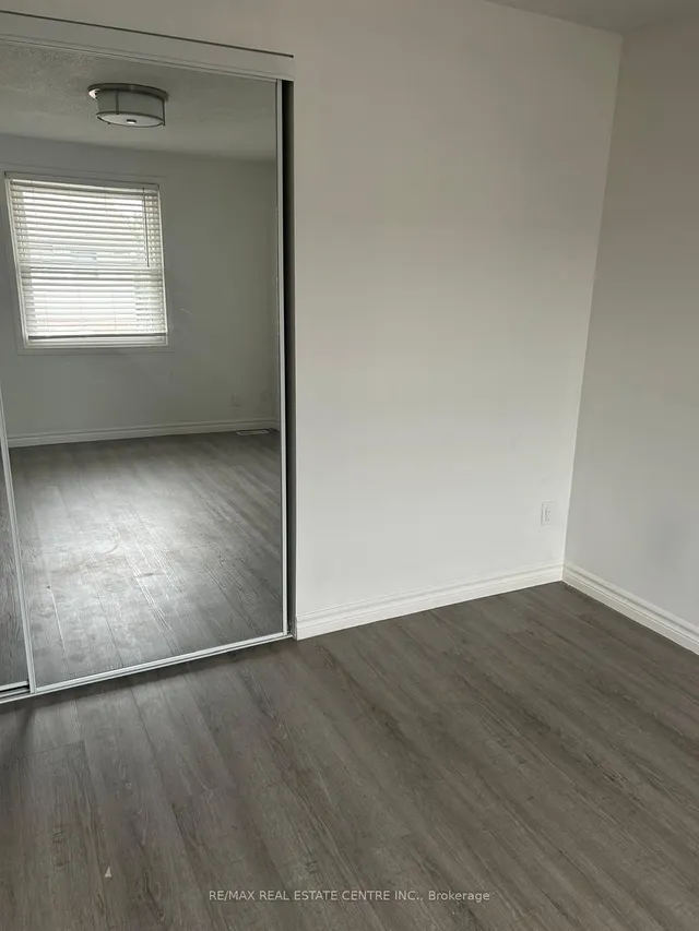 Additional image 5 of 420 Pioneer Dr Unit 3