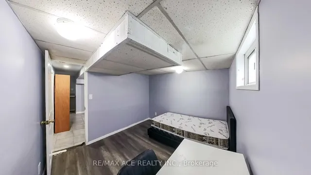 Additional property image - 114 Royal Ave