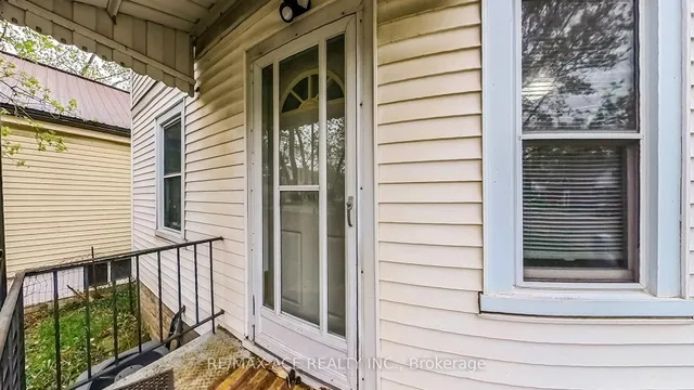 Additional property image - 114 Royal Ave