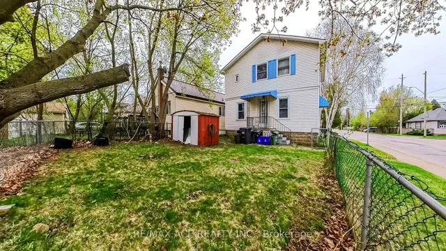 Additional property image - 114 Royal Ave